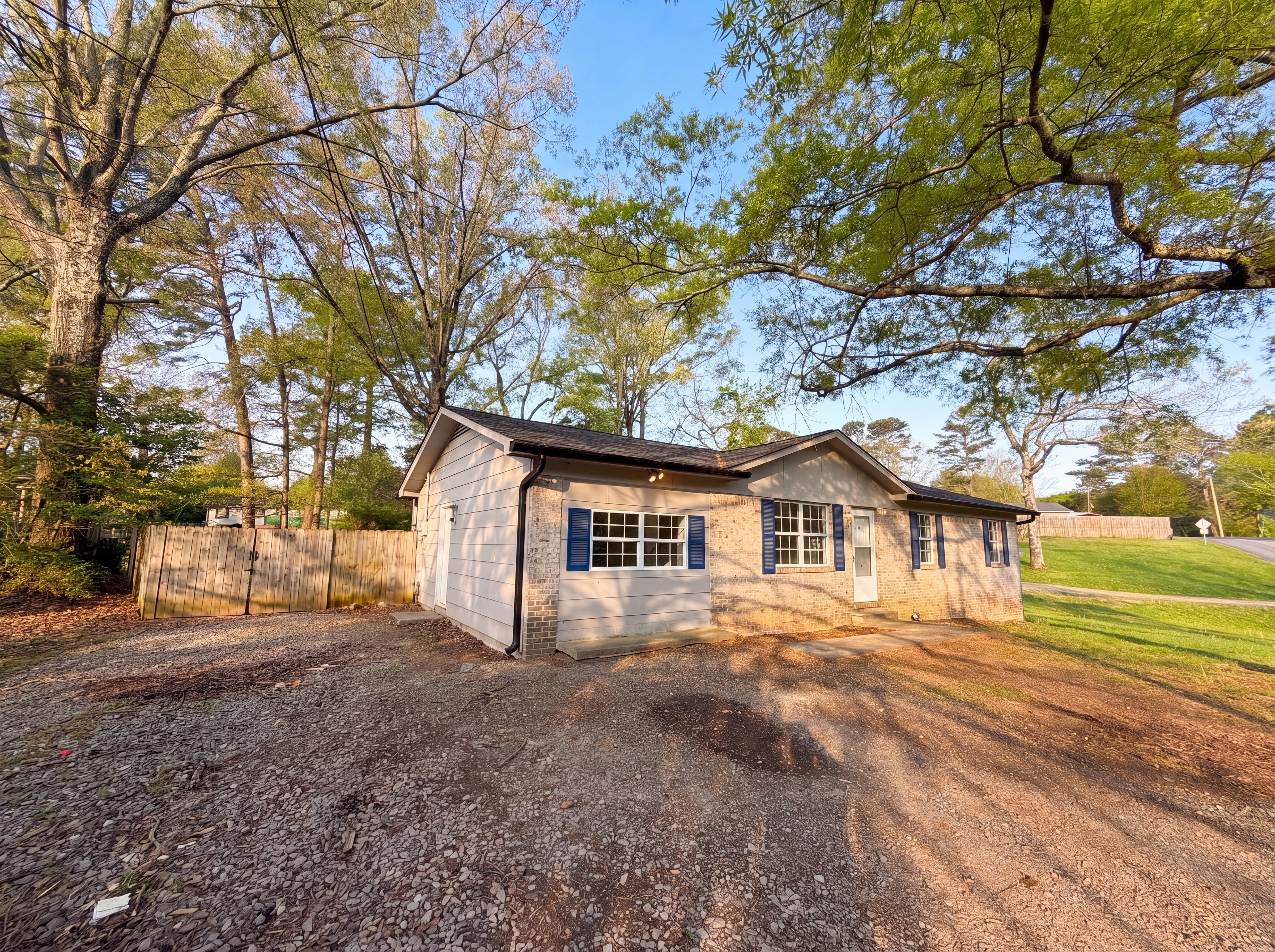 Photo 20 of 23 of 144 Green Shadow Rd SE, Cleveland, TN