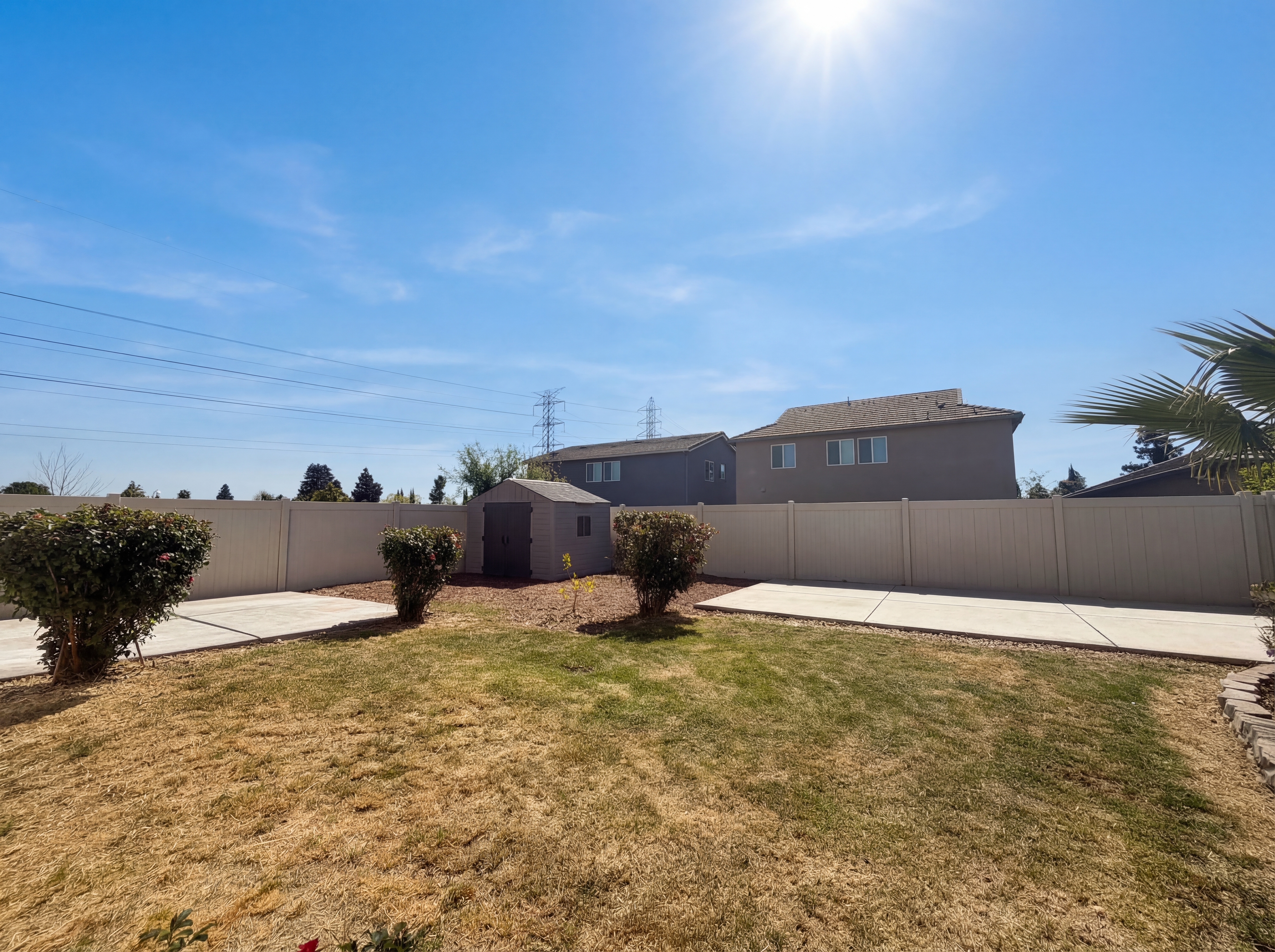 Photo 6 of 46 of 1176 Willow Hill Ave, Sacramento, CA