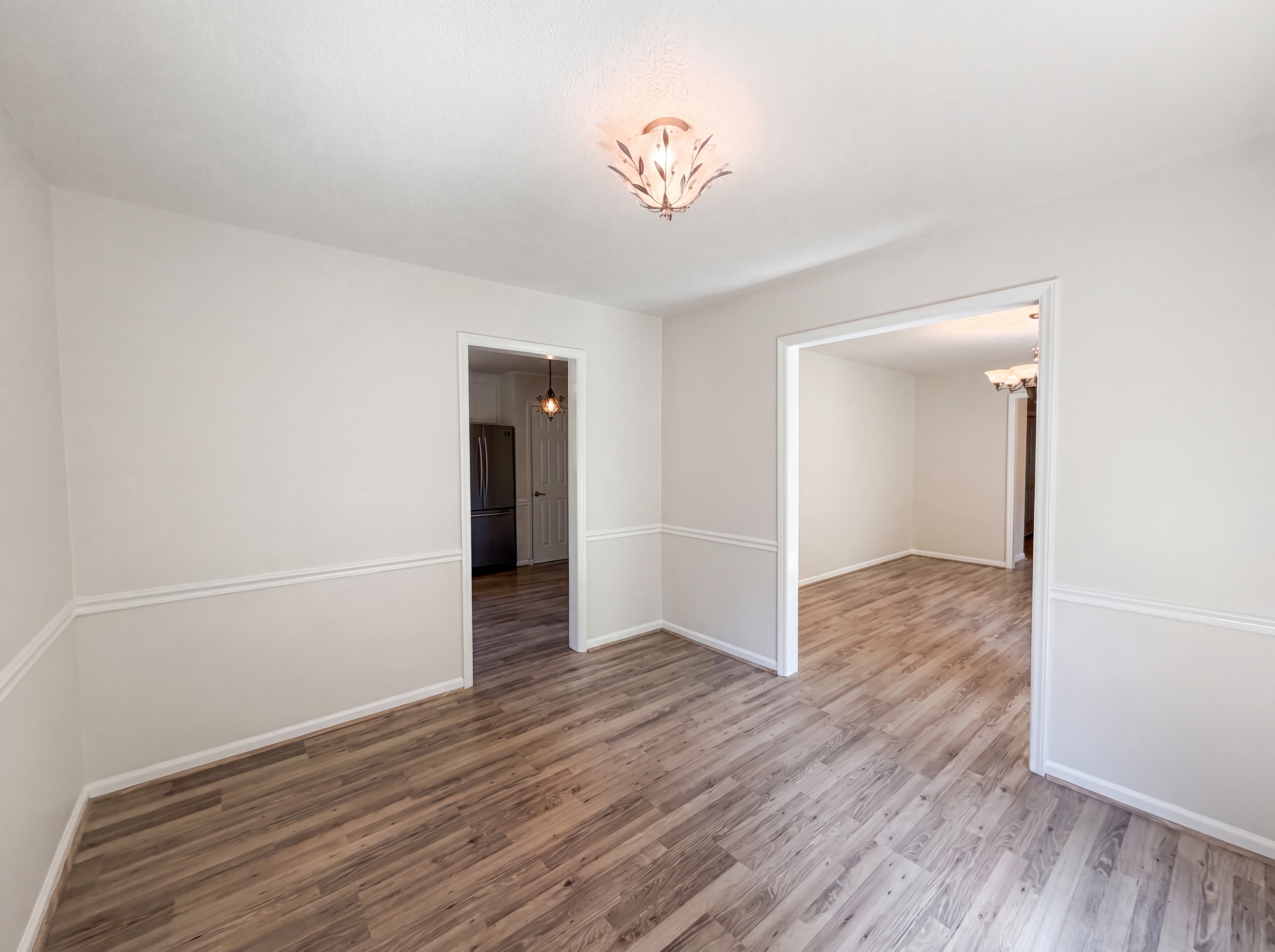 Photo 7 of 16 of 4822 Heritage Dr, Durham, NC