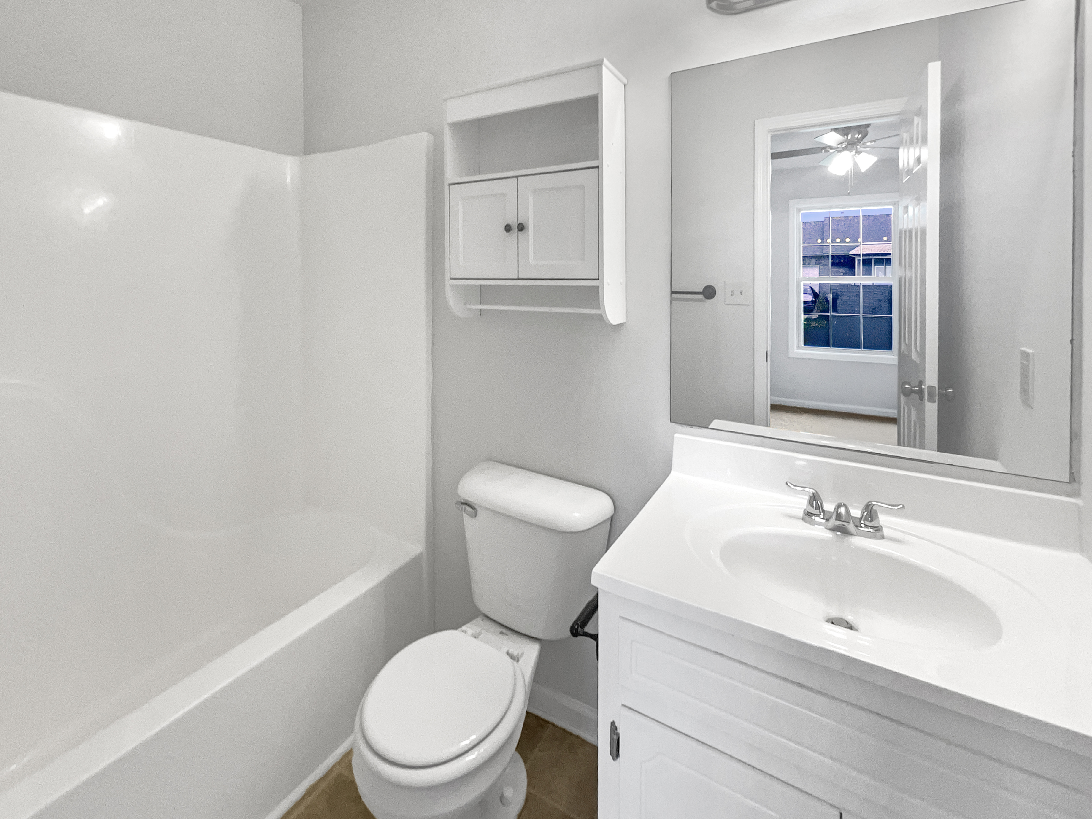Photo 7 of 21 of 1274 Silver Star Dr, Clarksville, TN