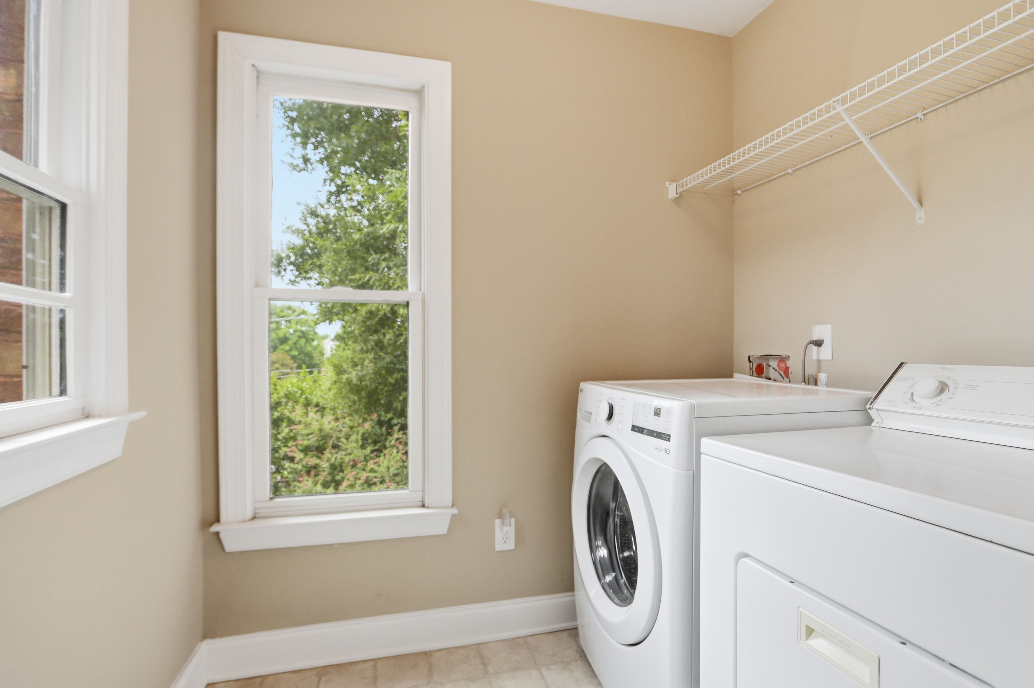 Photo 37 of 46 of 3011 Riverstone Trl, Atlanta, GA