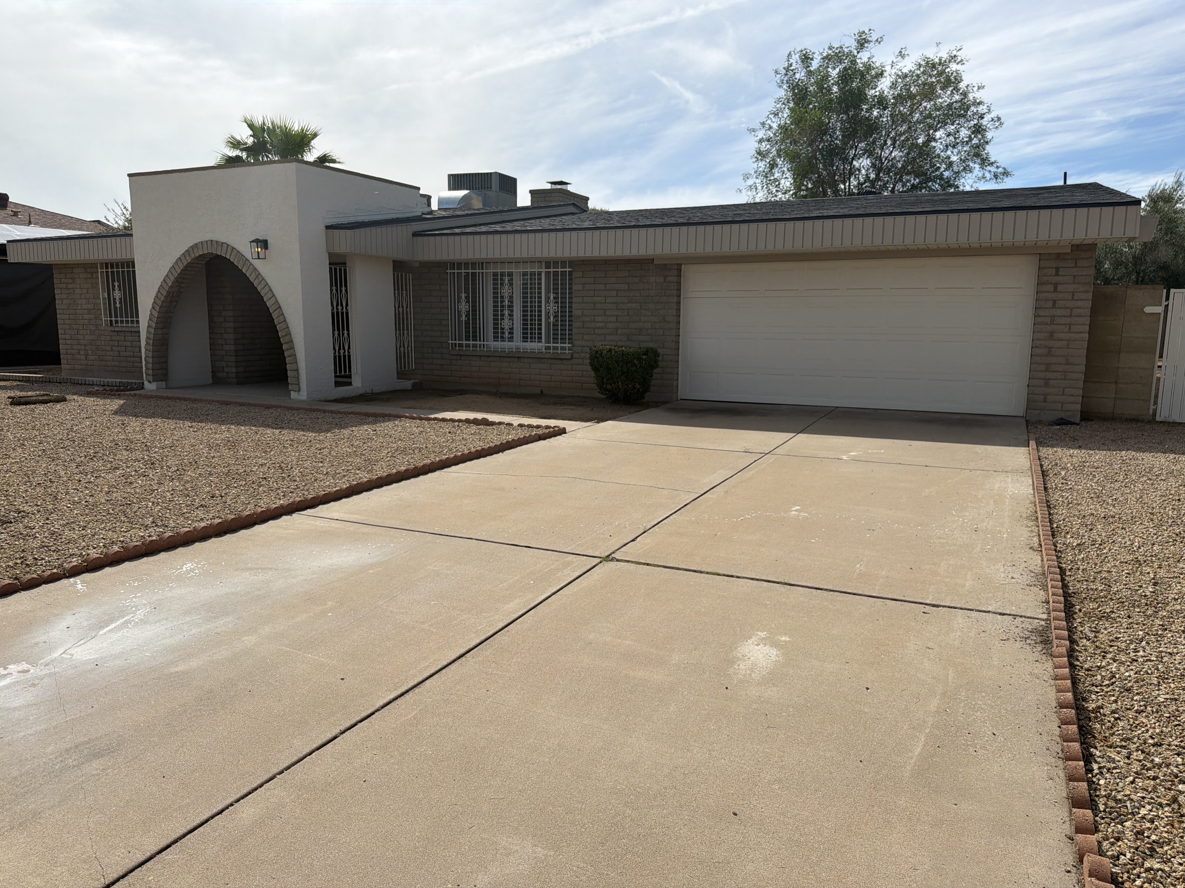 Photo 33 of 37 of 4427 W Dahlia Dr, Glendale, AZ