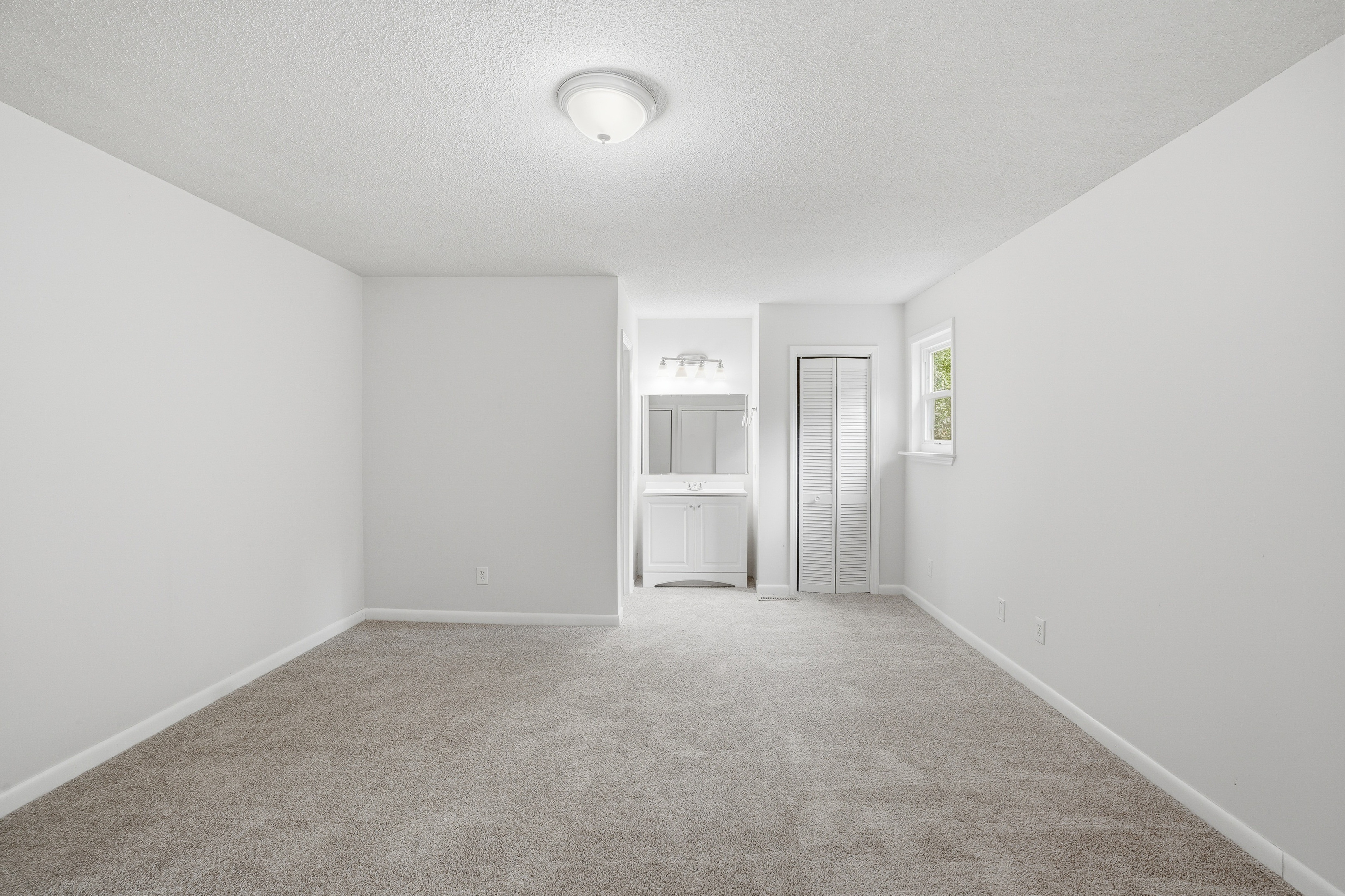 Photo 11 of 22 of 7746 Hansley Dr, Chattanooga, TN