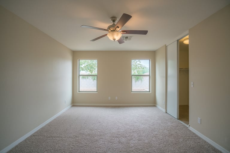 Photo 8 of 27 - 14464 N 158th Ln, Surprise, AZ 85379