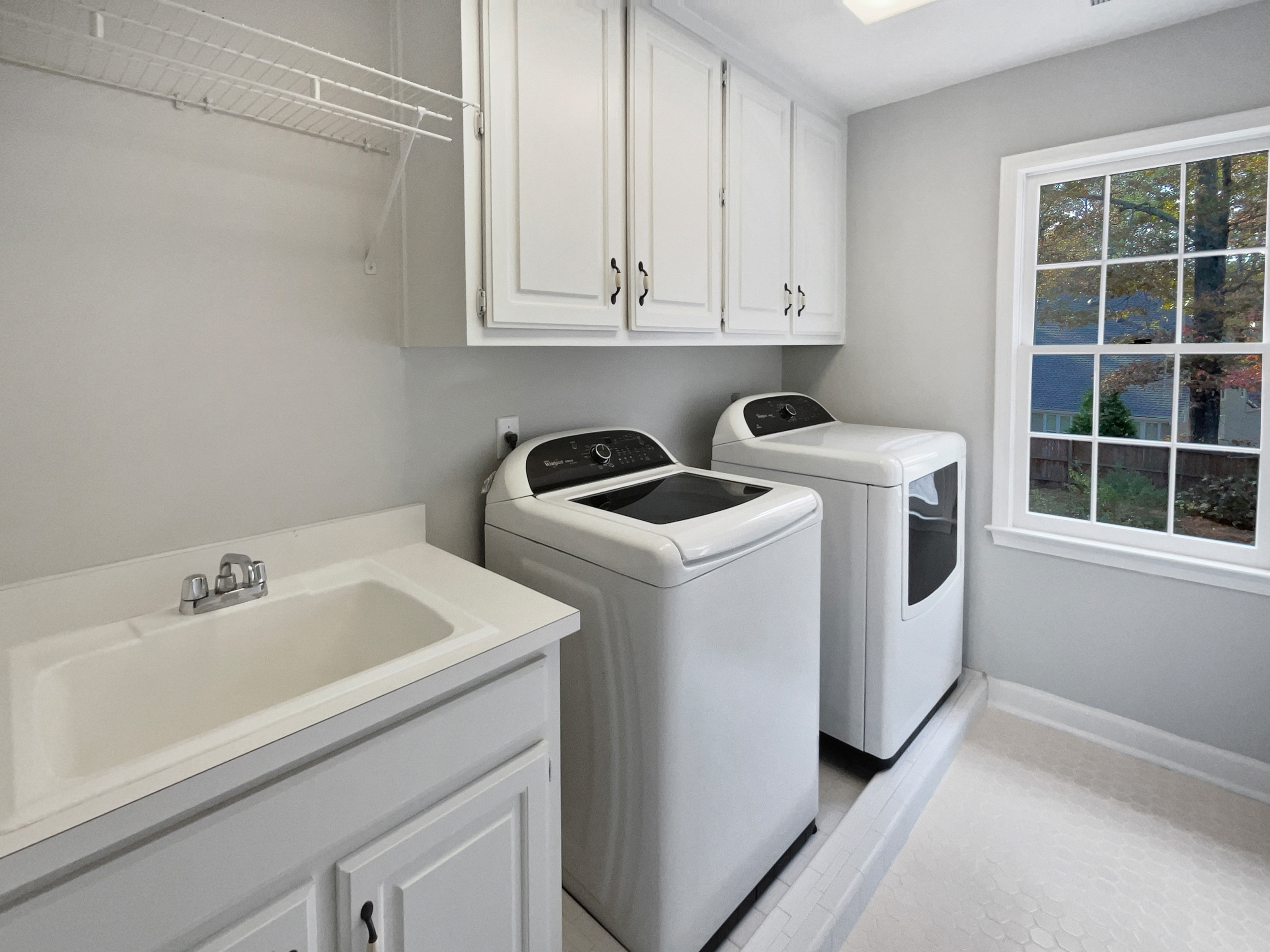 Photo 36 of 58 of 530 Kearny St, Alpharetta, GA