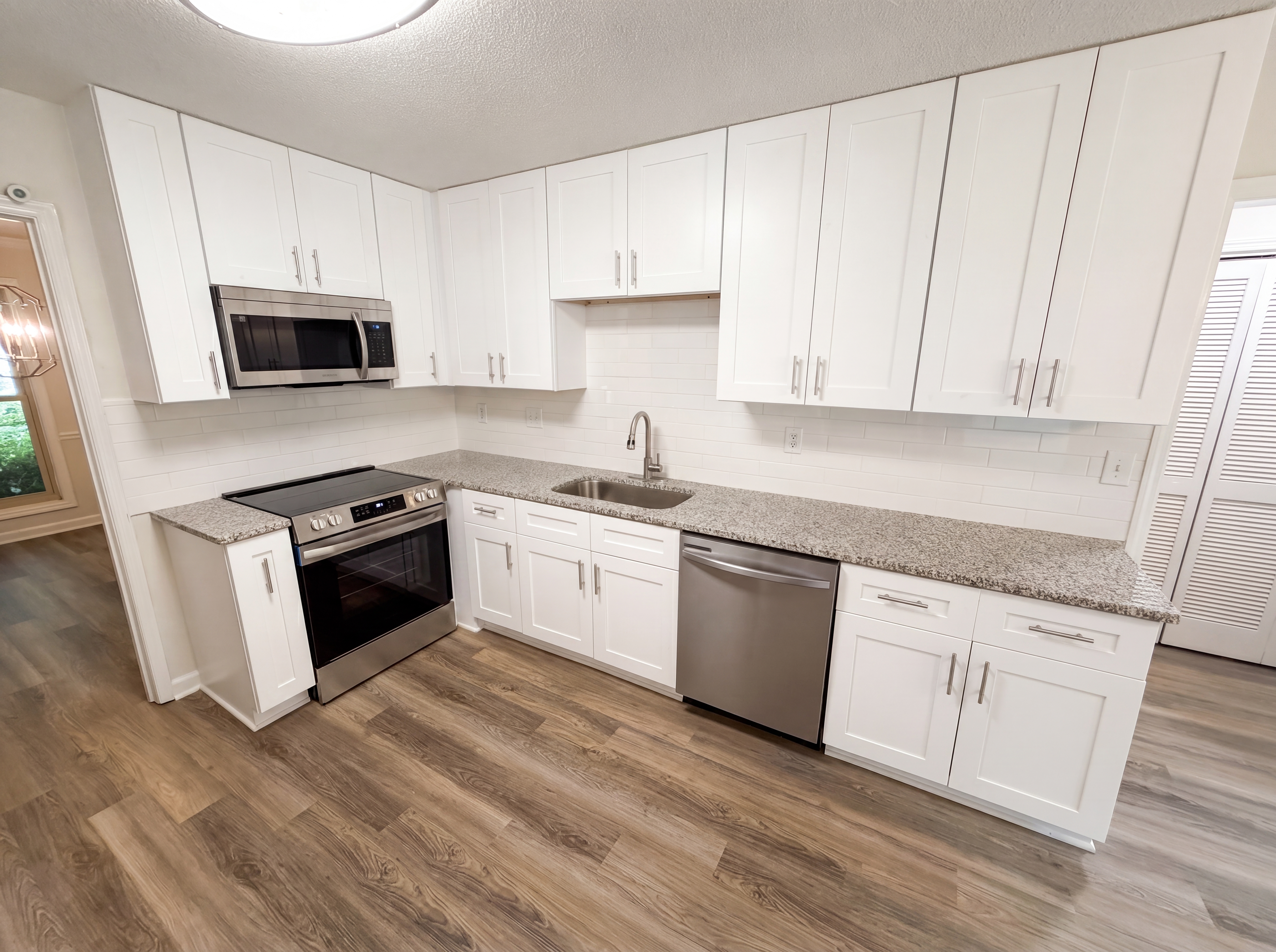 Photo 2 of 29 of 2110 Old Forge Way, Marietta, GA