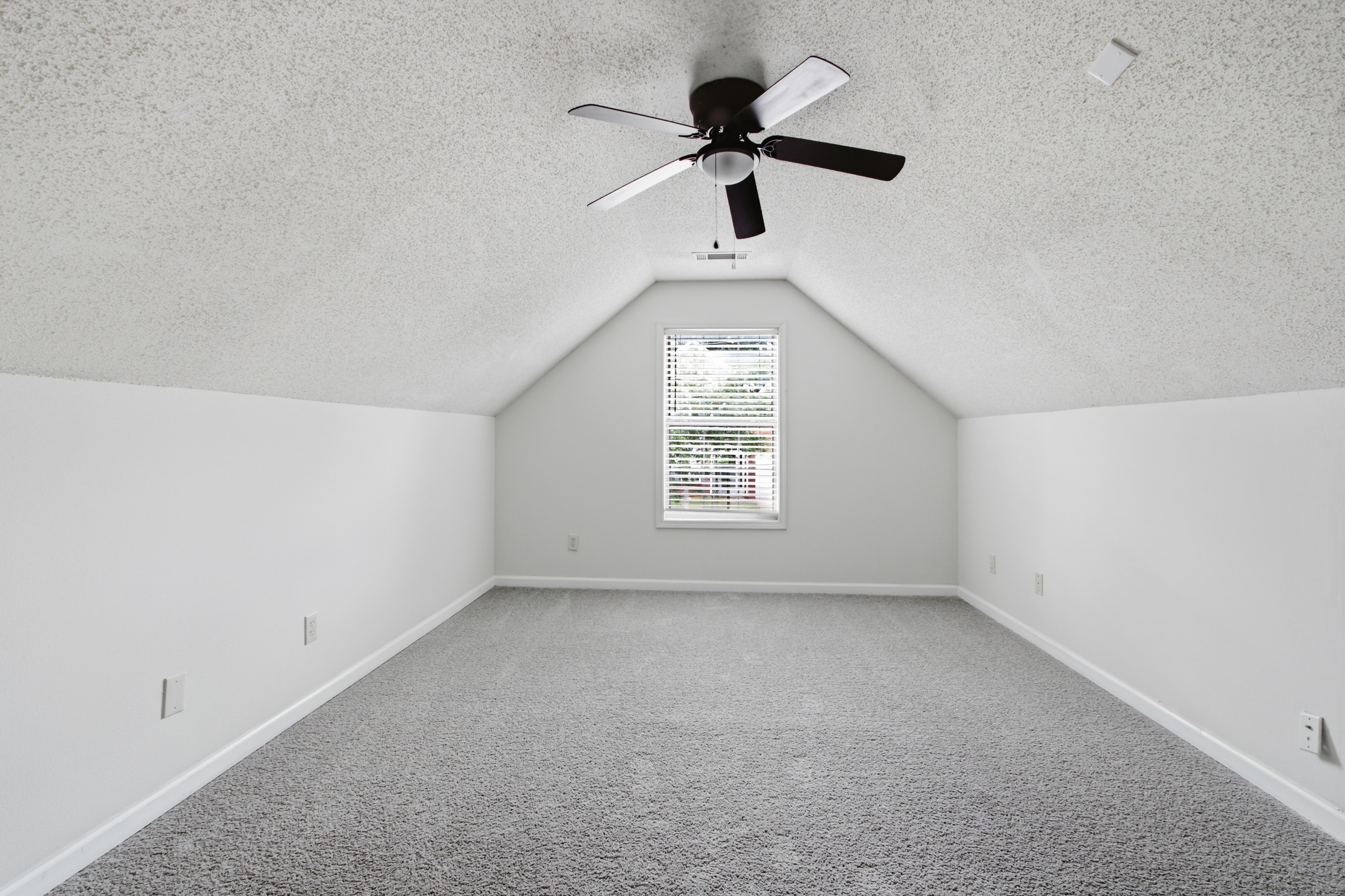 Photo 20 of 31 of 3708 Walnut Creek Way, Lithonia, GA
