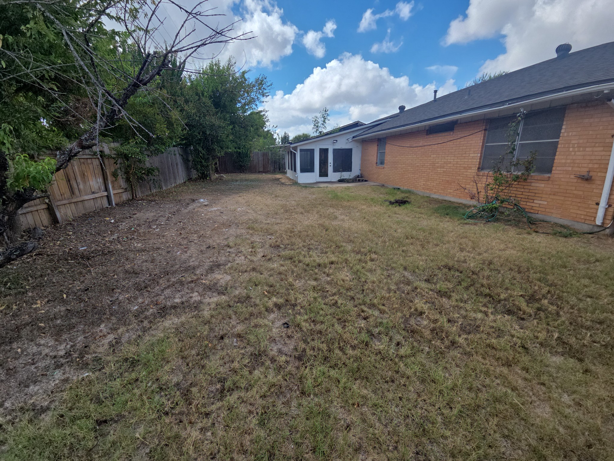 Photo 16 of 17 of 1500 Dallas St, Killeen, TX