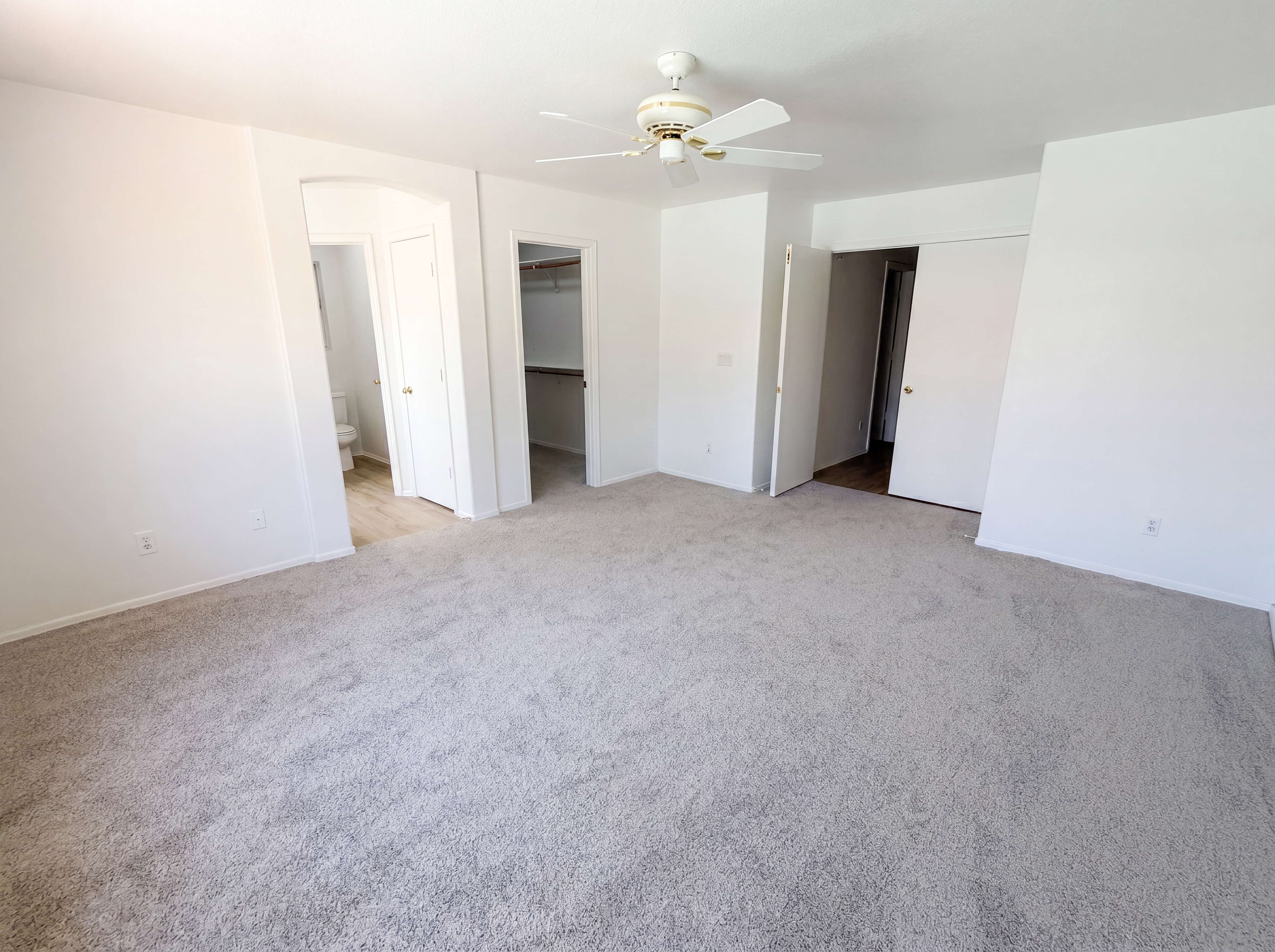 Photo 4 of 35 of 8421 W Willowbrook Dr, Peoria, AZ