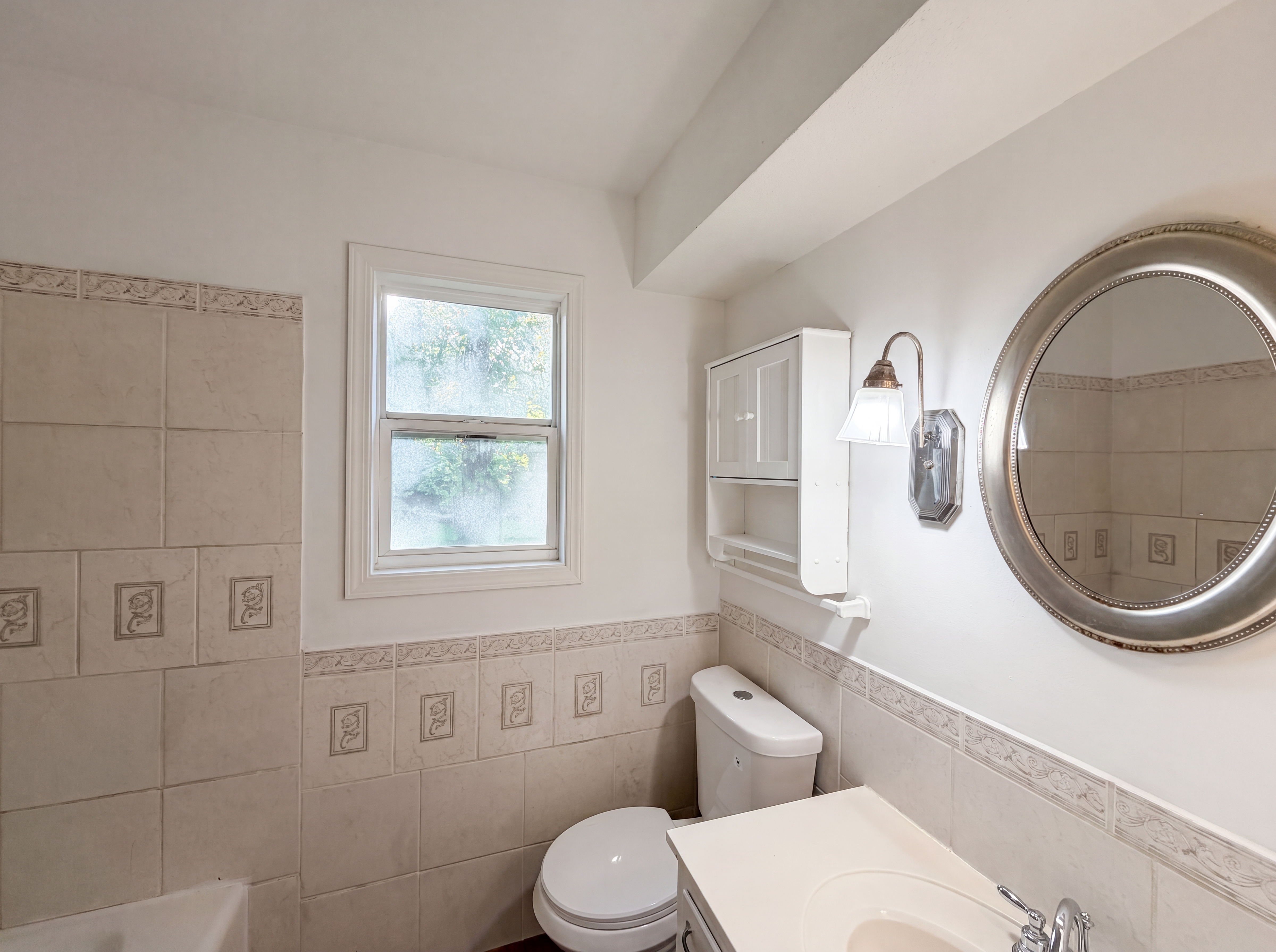 Photo 13 of 19 of 5243 N Lydia Ave, Kansas City, MO