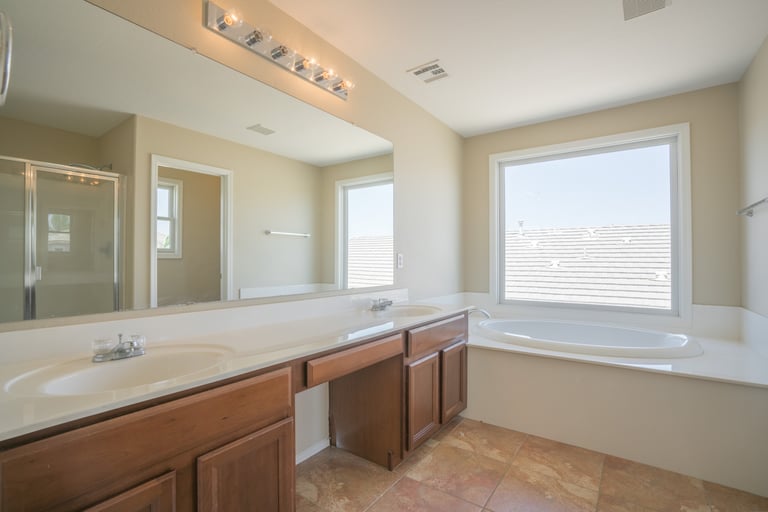 Photo 18 of 30 - 15123 W Hope Dr, Surprise, AZ 85379