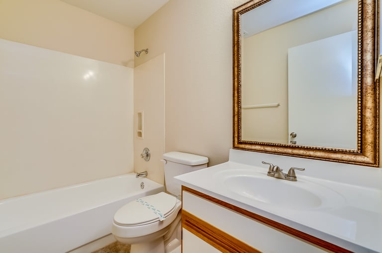 Photo 14 of 16 - 2331 S Karen Dr, Chandler, AZ 85286