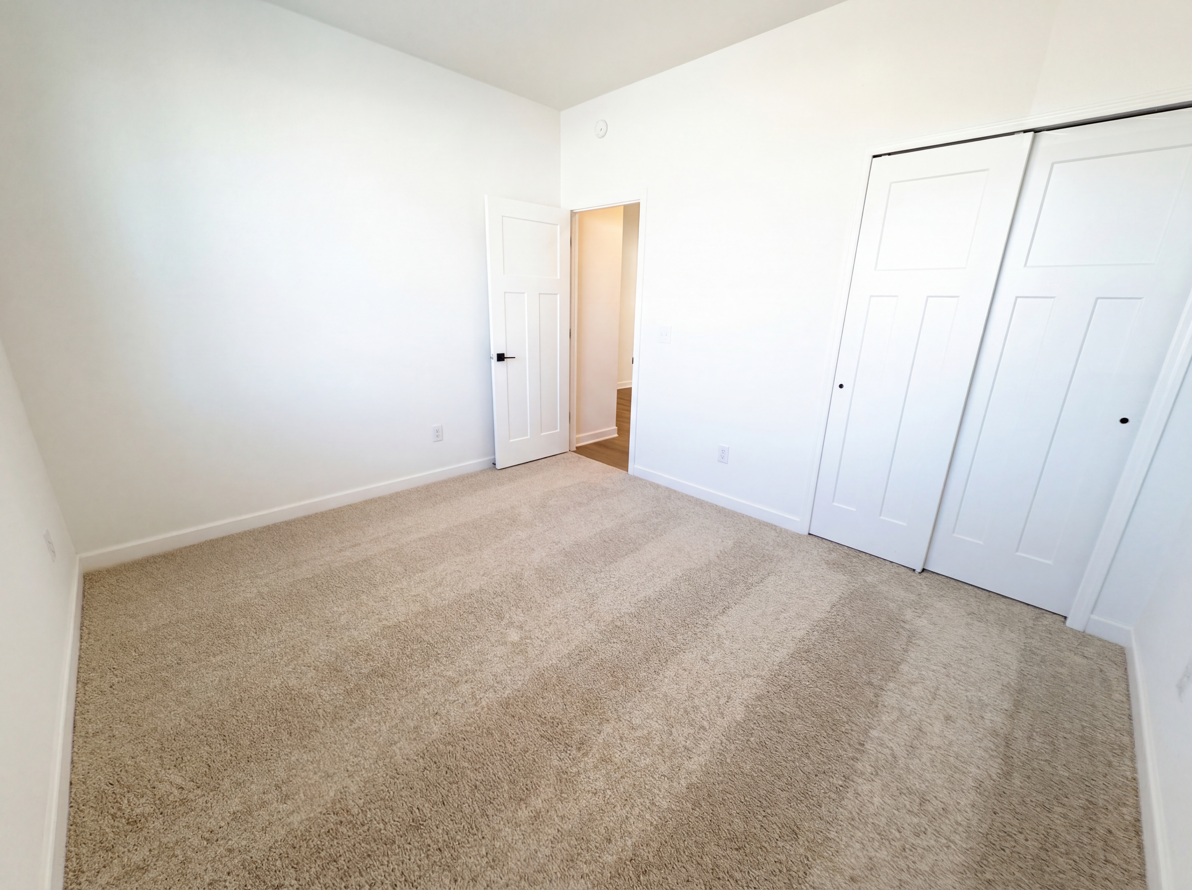 Photo 10 of 21 of 10925 Glacier Ln N, Maple Grove, MN