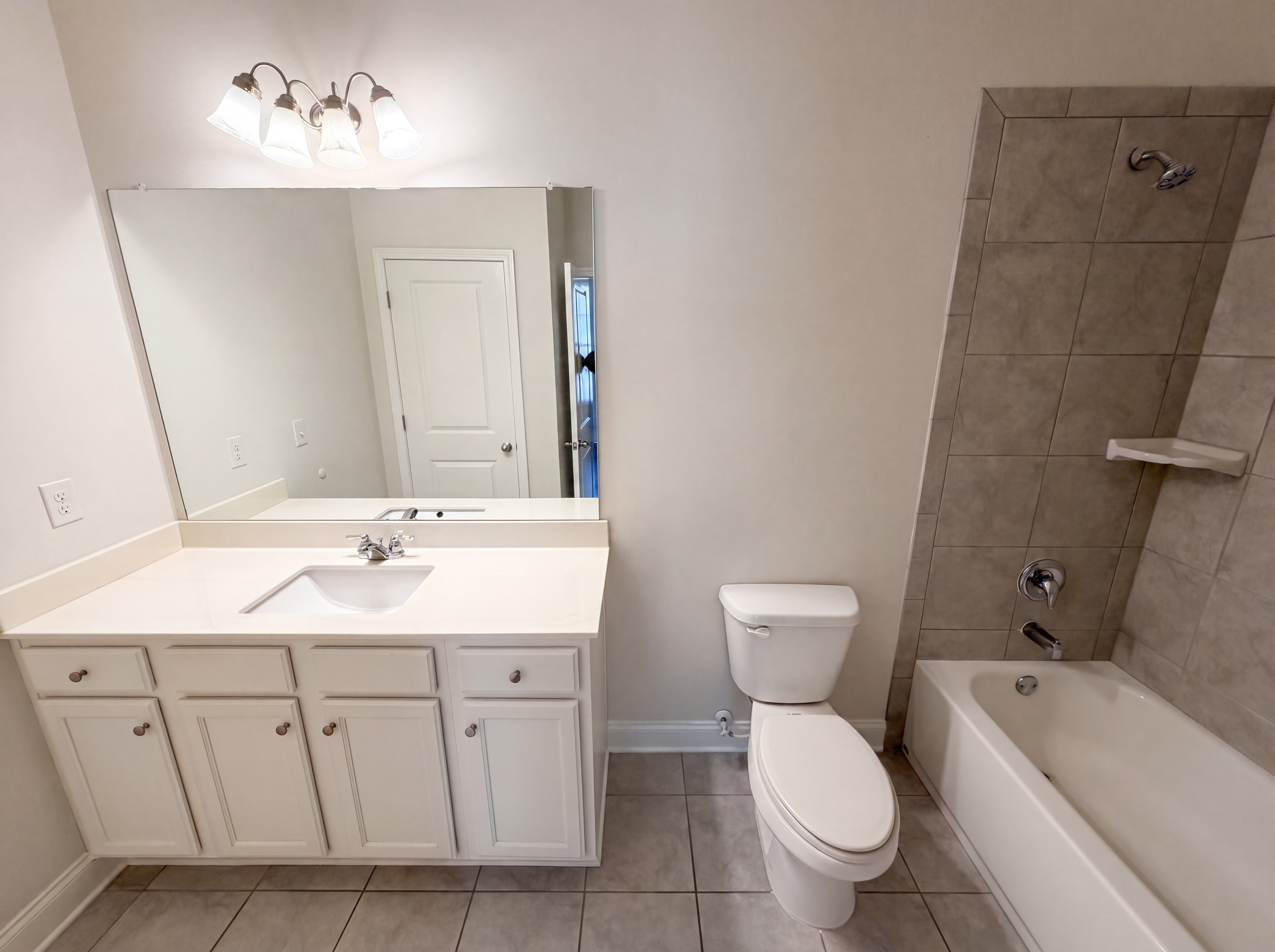 Photo 15 of 61 of 4877 Cooper Farm Dr, Buford, GA
