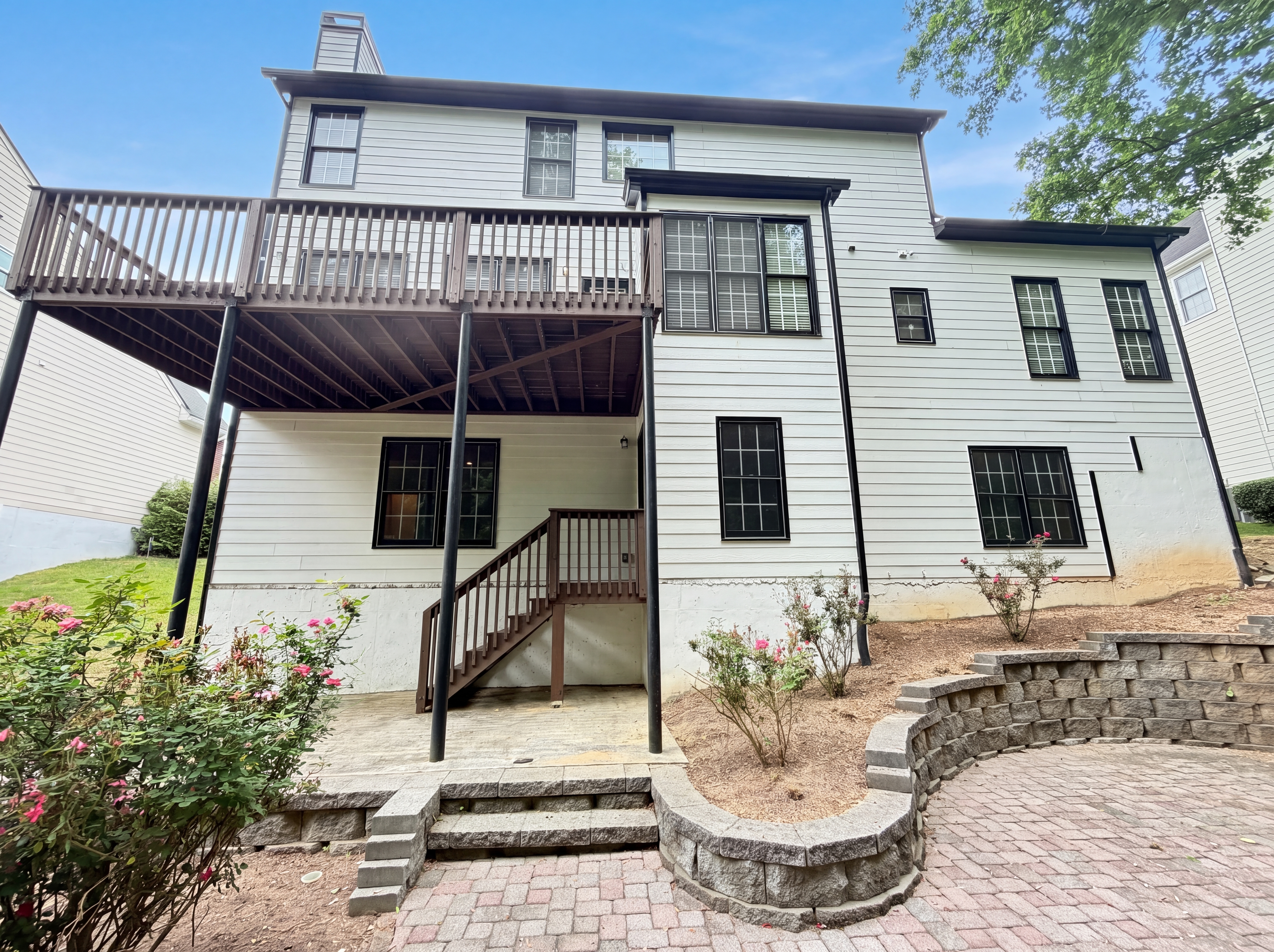 Photo 5 of 36 of 2945 Highland Pass, Alpharetta, GA