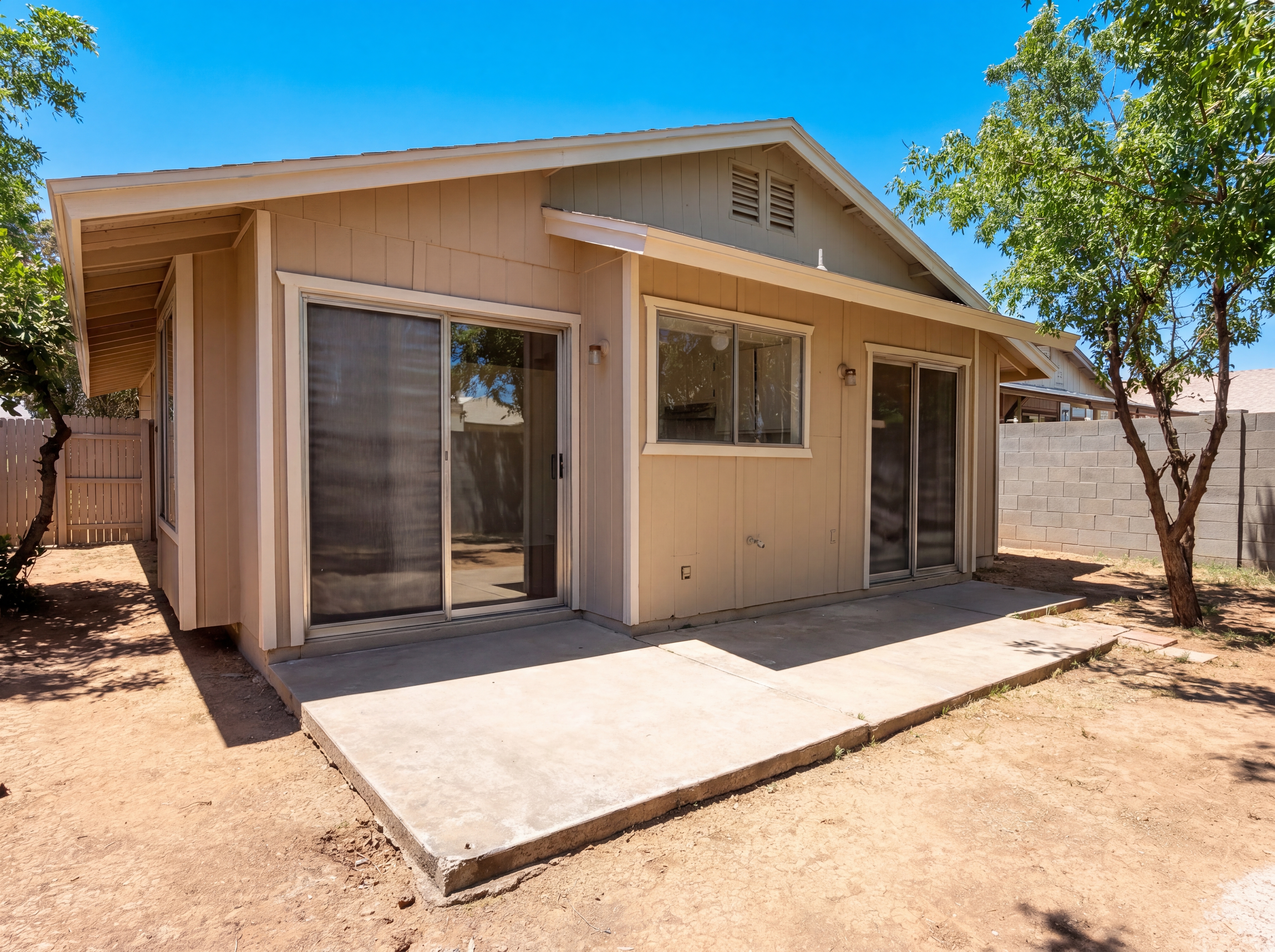 Photo 5 of 20 of 4461 N 84th Ave, Phoenix, AZ