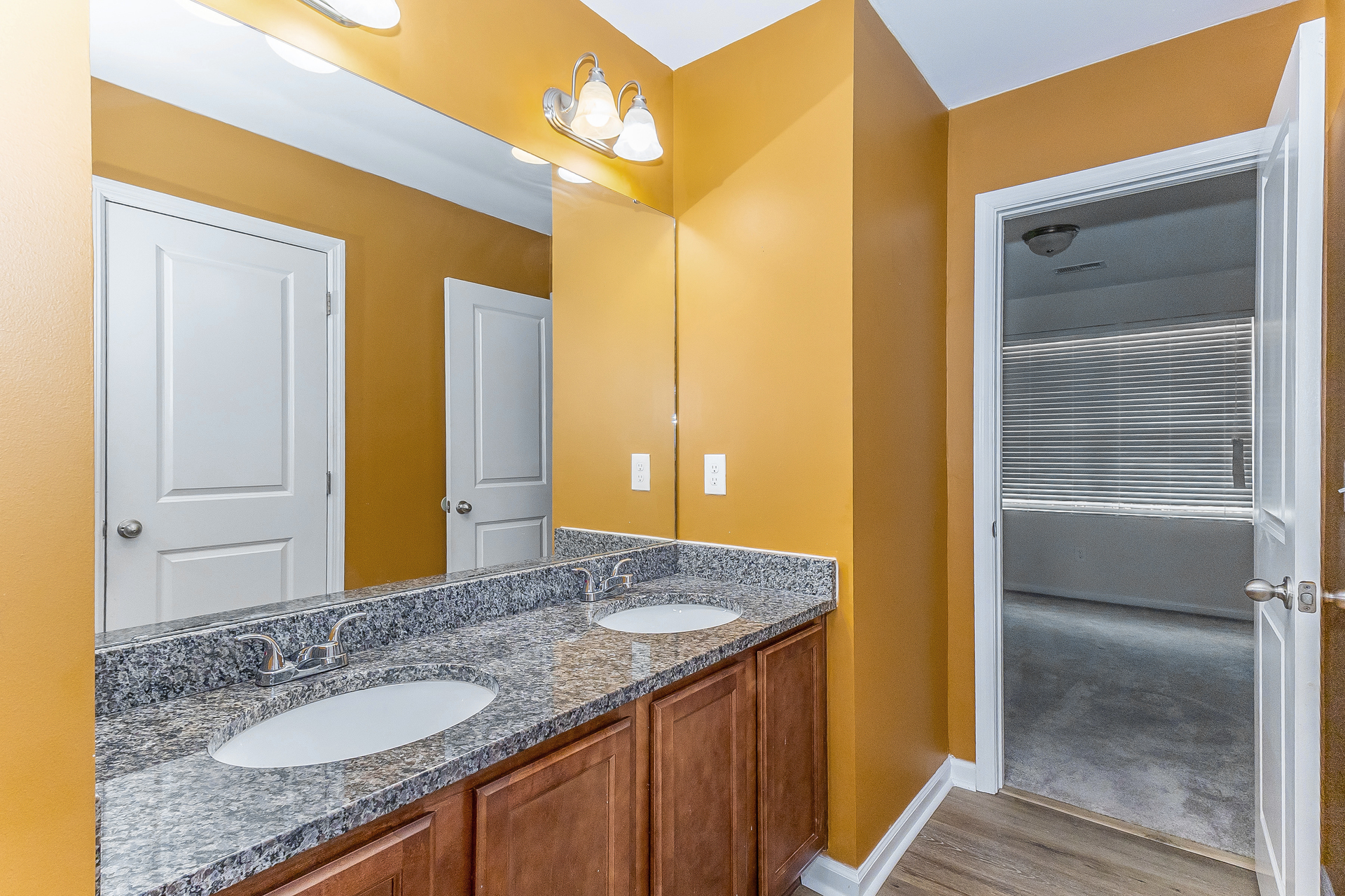 Photo 8 of 23 of 380 Flyway Rd, Goose Creek, SC