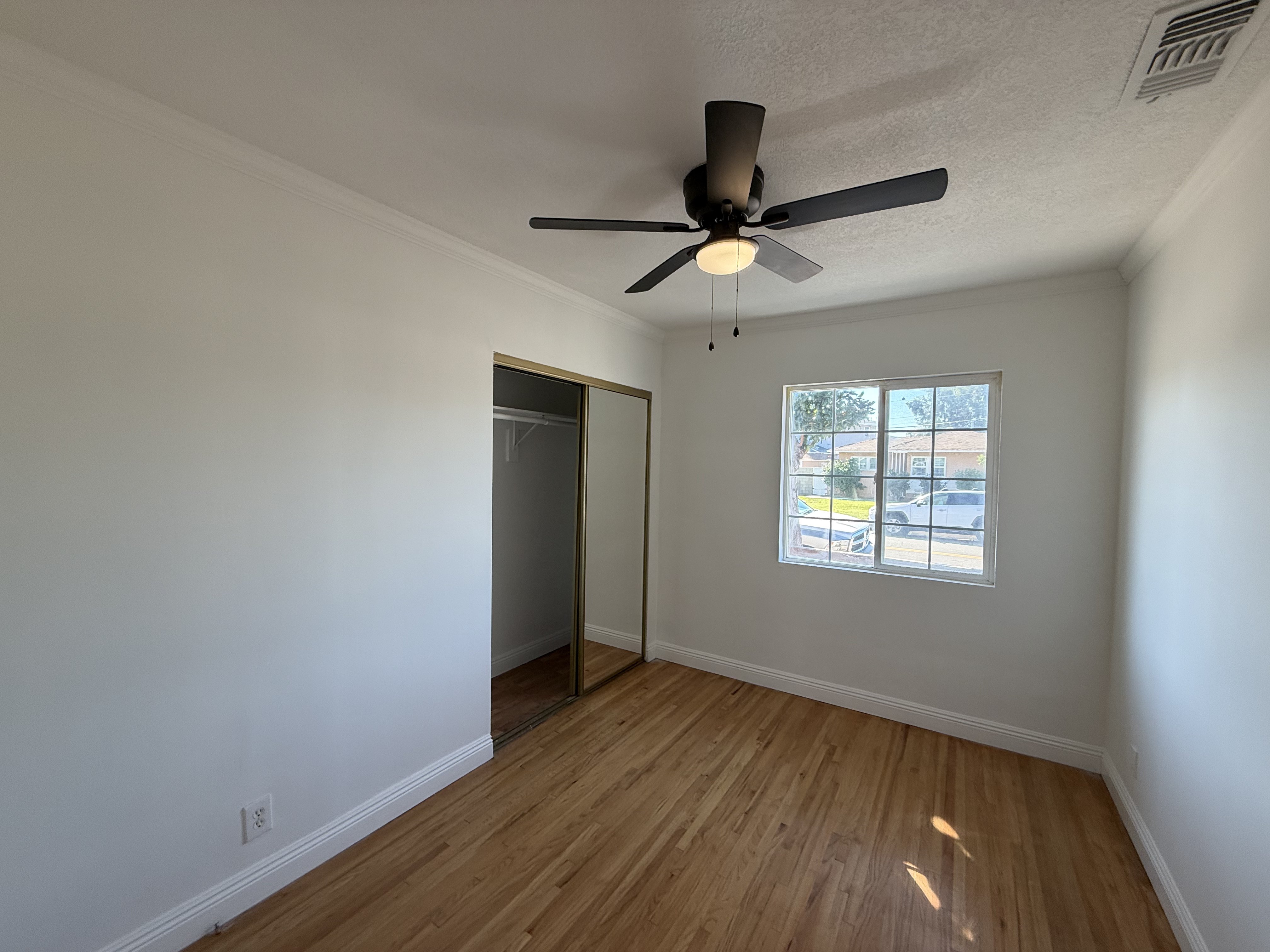 Photo 11 of 31 of 14945 Dunton Dr, Whittier, CA