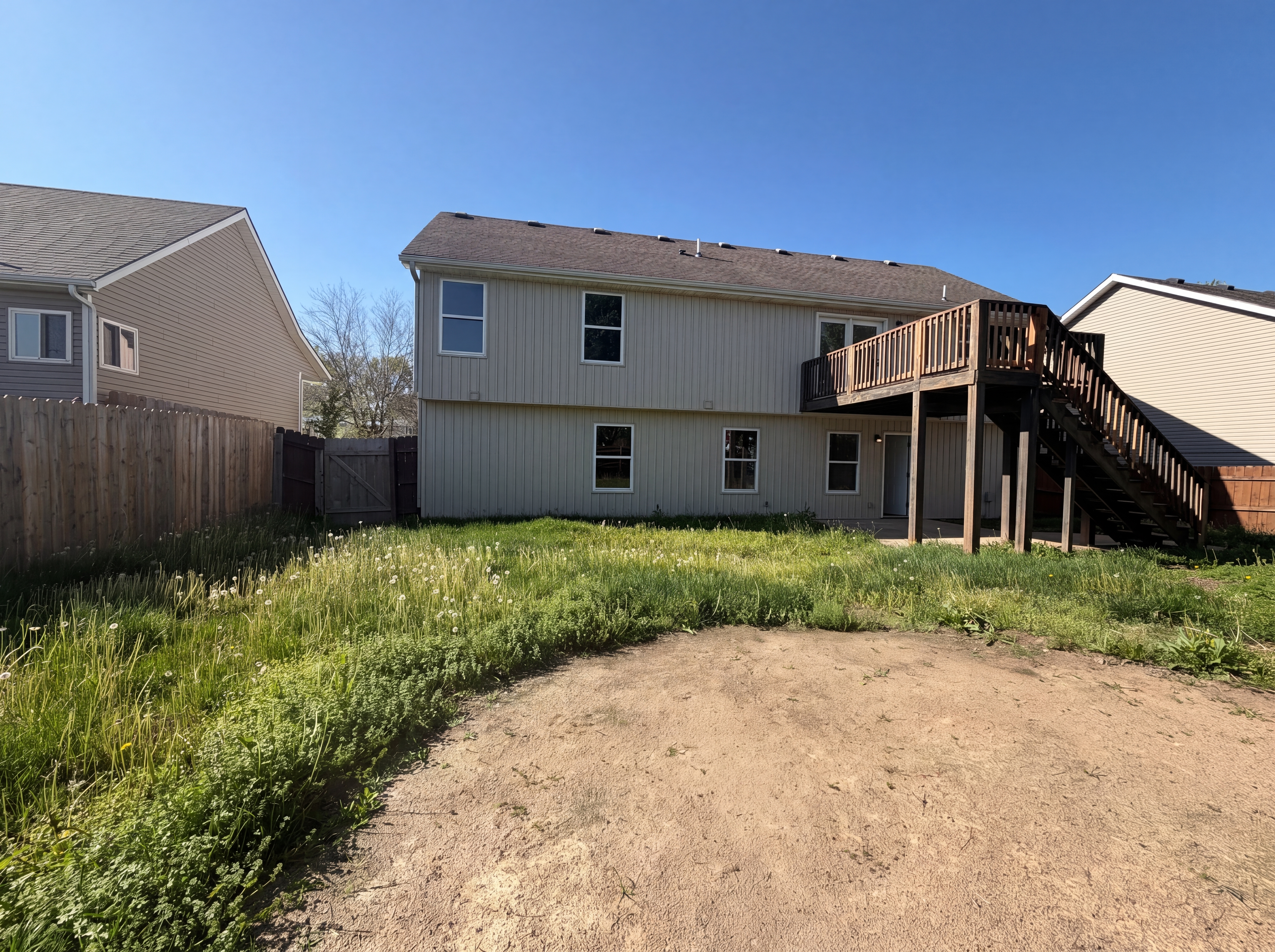 Photo 5 of 21 of 1105 Fox Run Trl, Platte City, MO