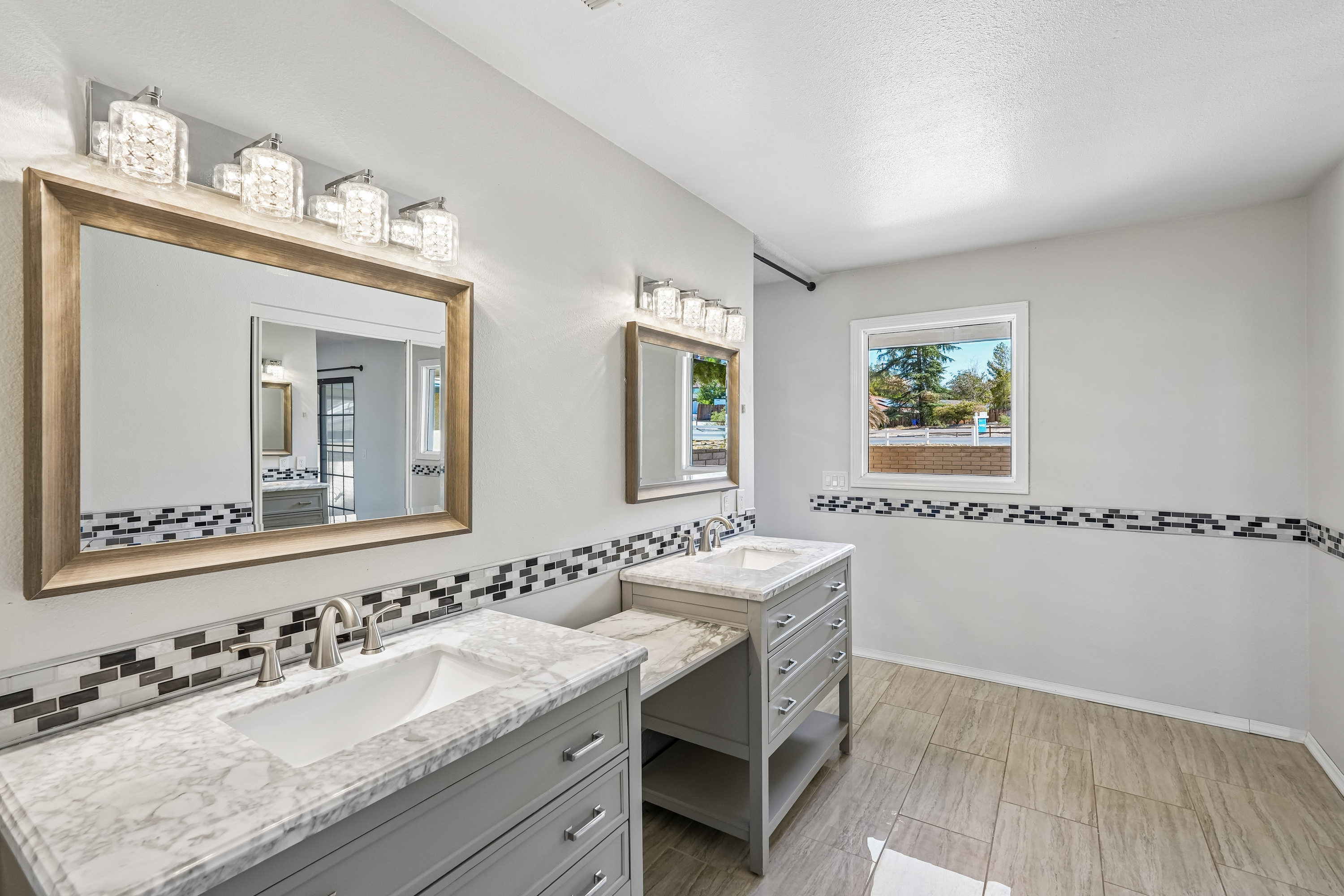 Photo 38 of 74 of 15852 Mandan Rd, Apple Valley, CA