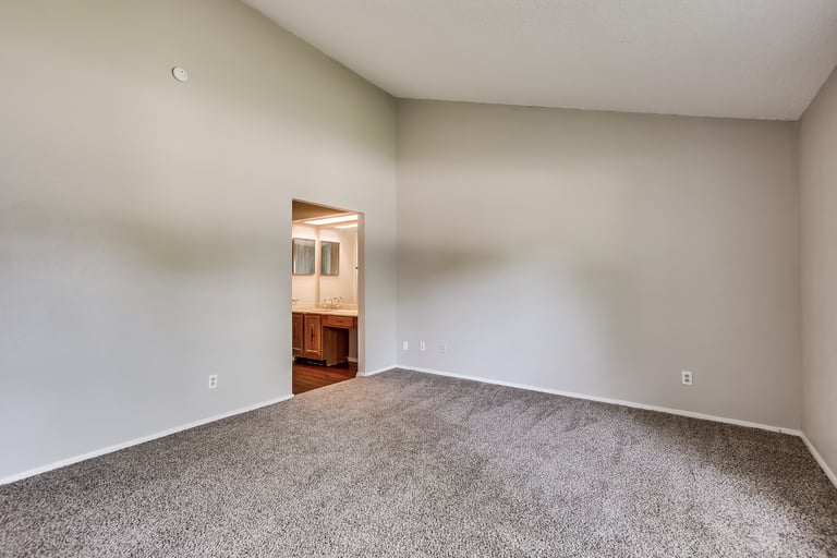 Photo 12 of 26 - 1826 Caldwell Dr, Garland, TX 75041