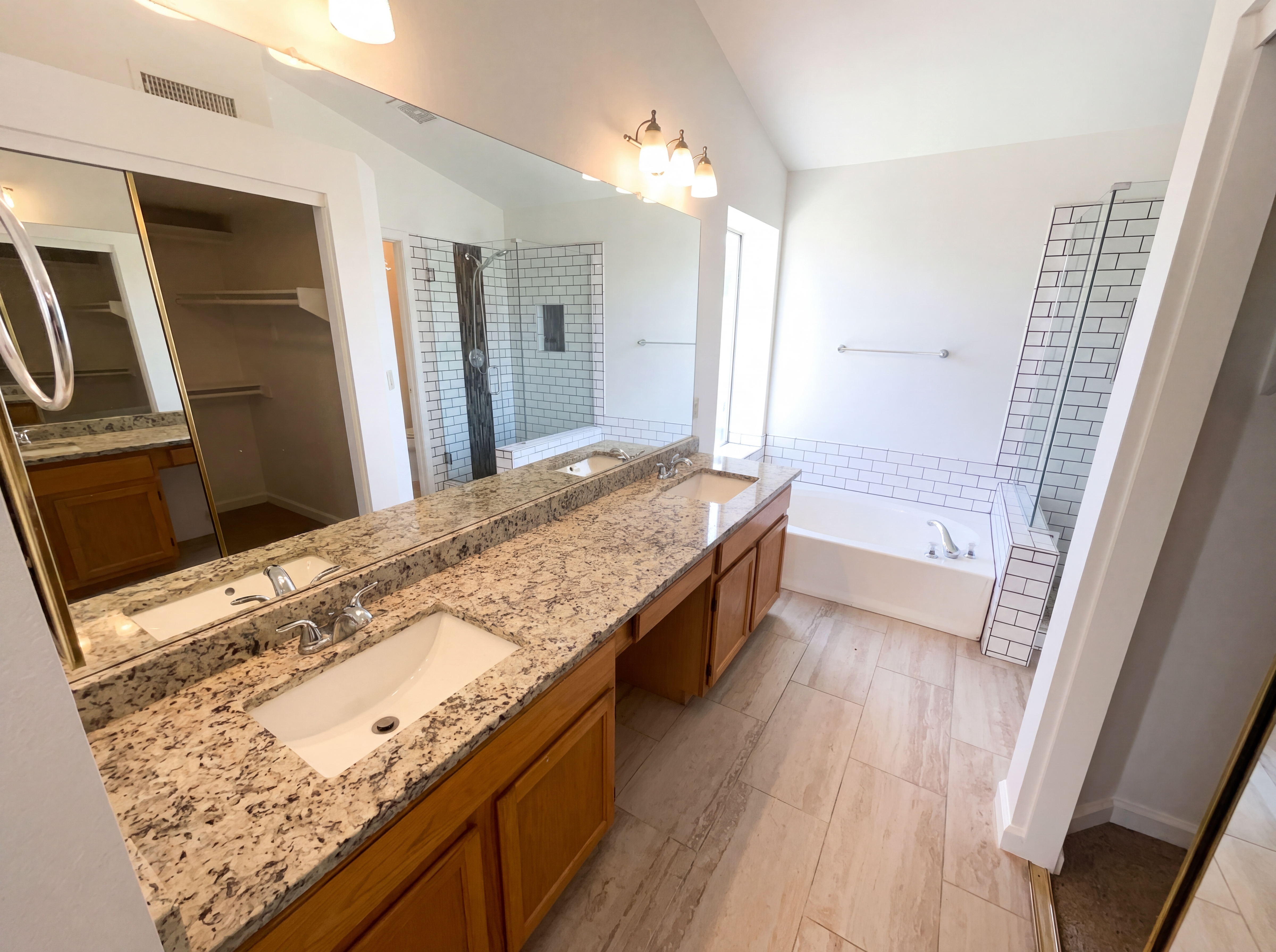 Photo 6 of 30 of 1143 E Harbor View Dr, Gilbert, AZ