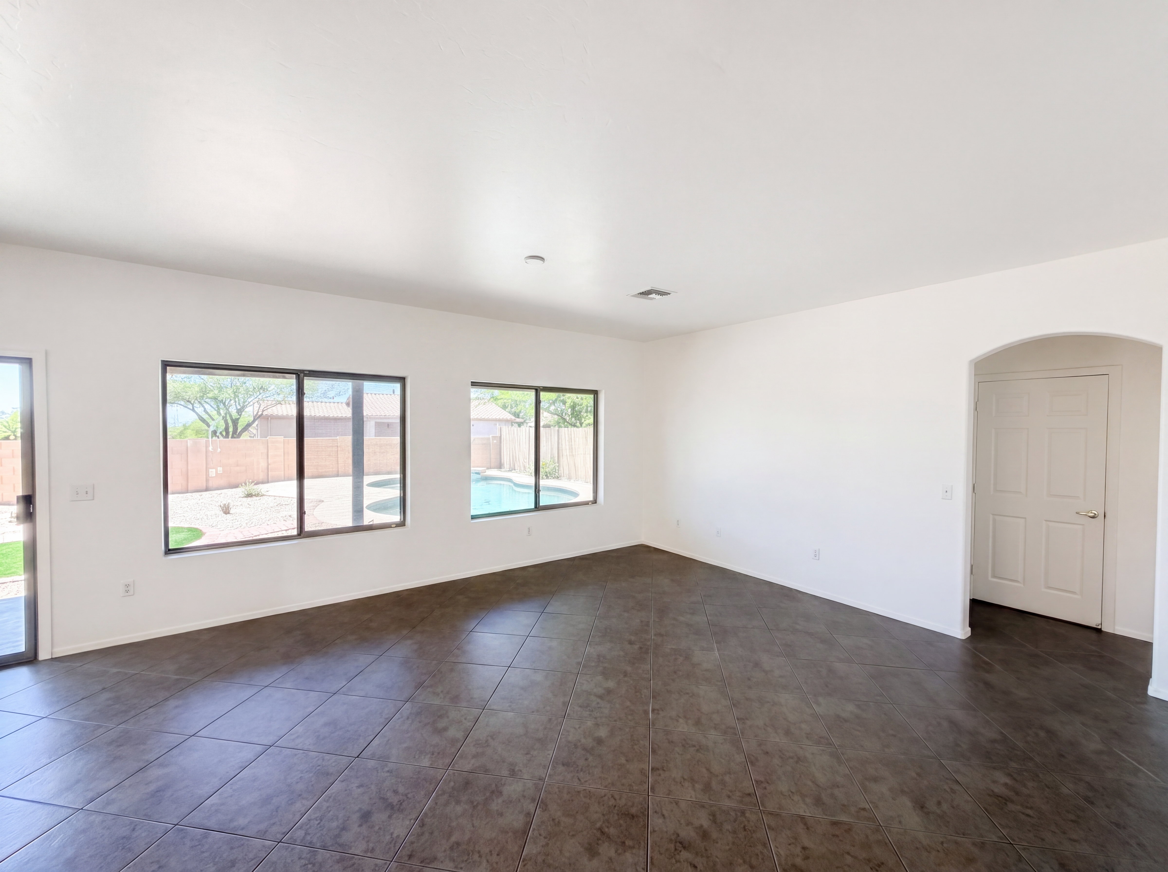 Photo 7 of 25 of 10431 E Rita Ranch Crossing Cir, Tucson, AZ