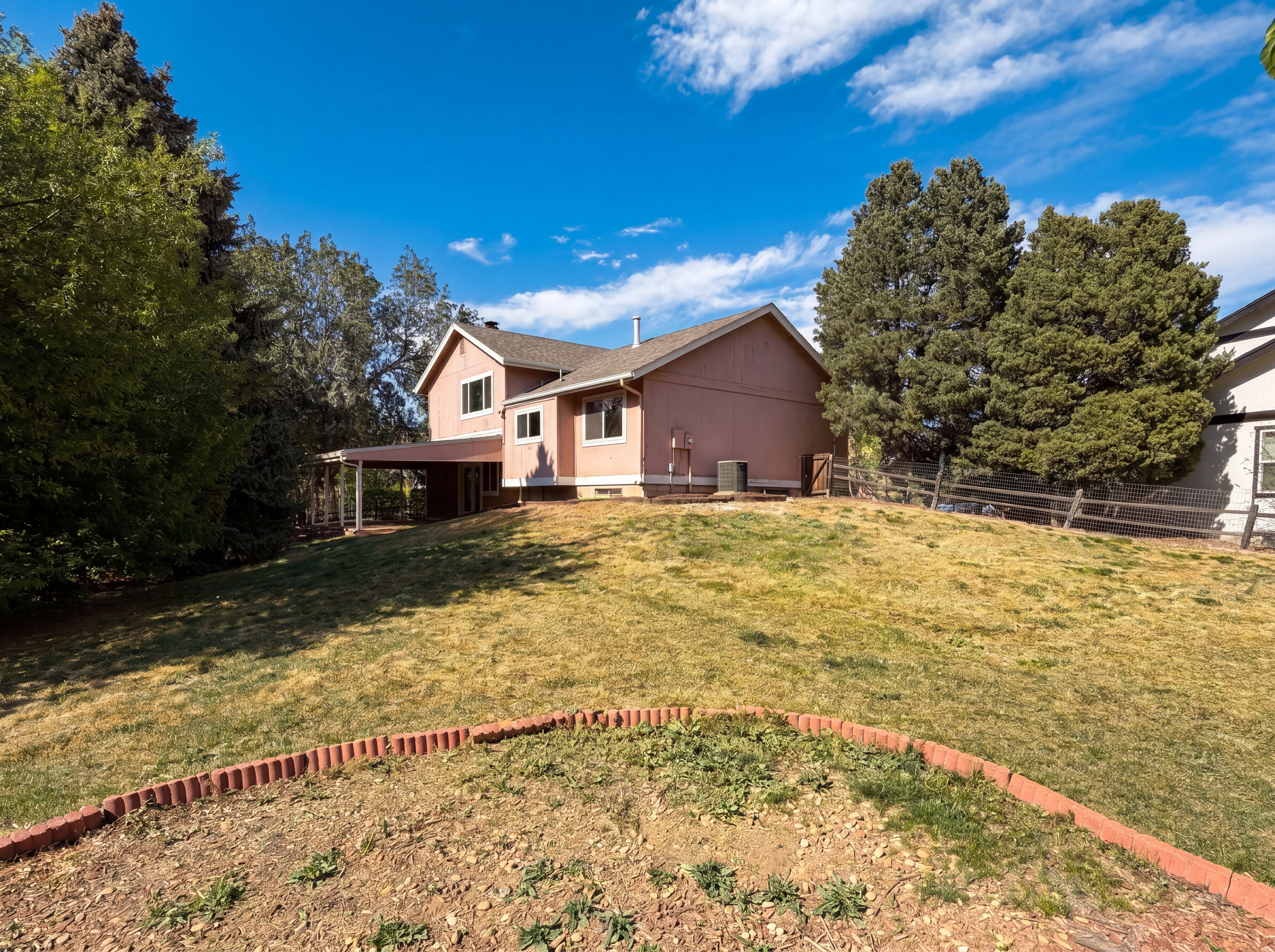 Photo 32 of 42 of 10330 E Weaver Pl, Englewood, CO
