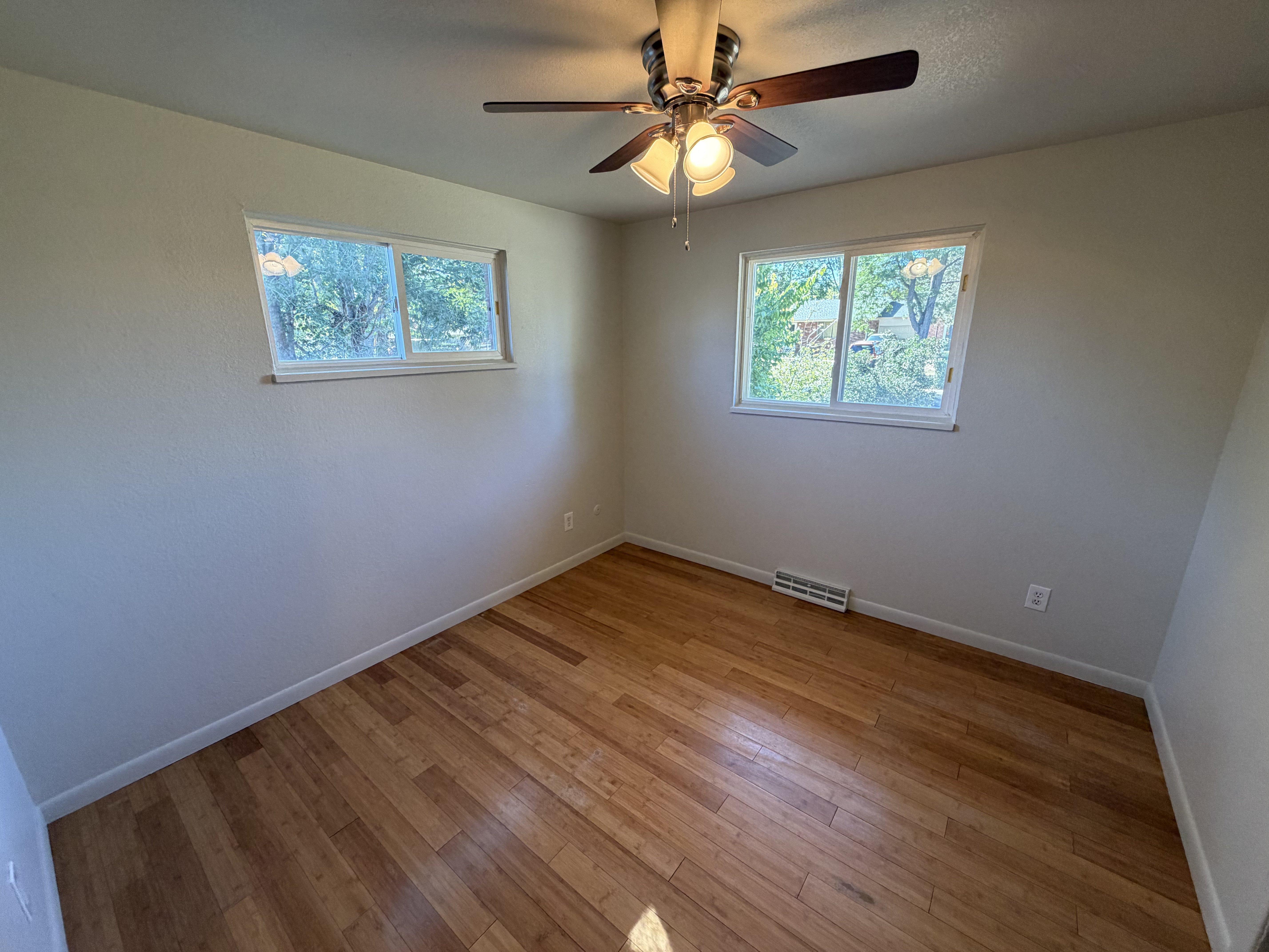 Photo 4 of 32 of 12129 E Exposition Dr, Aurora, CO