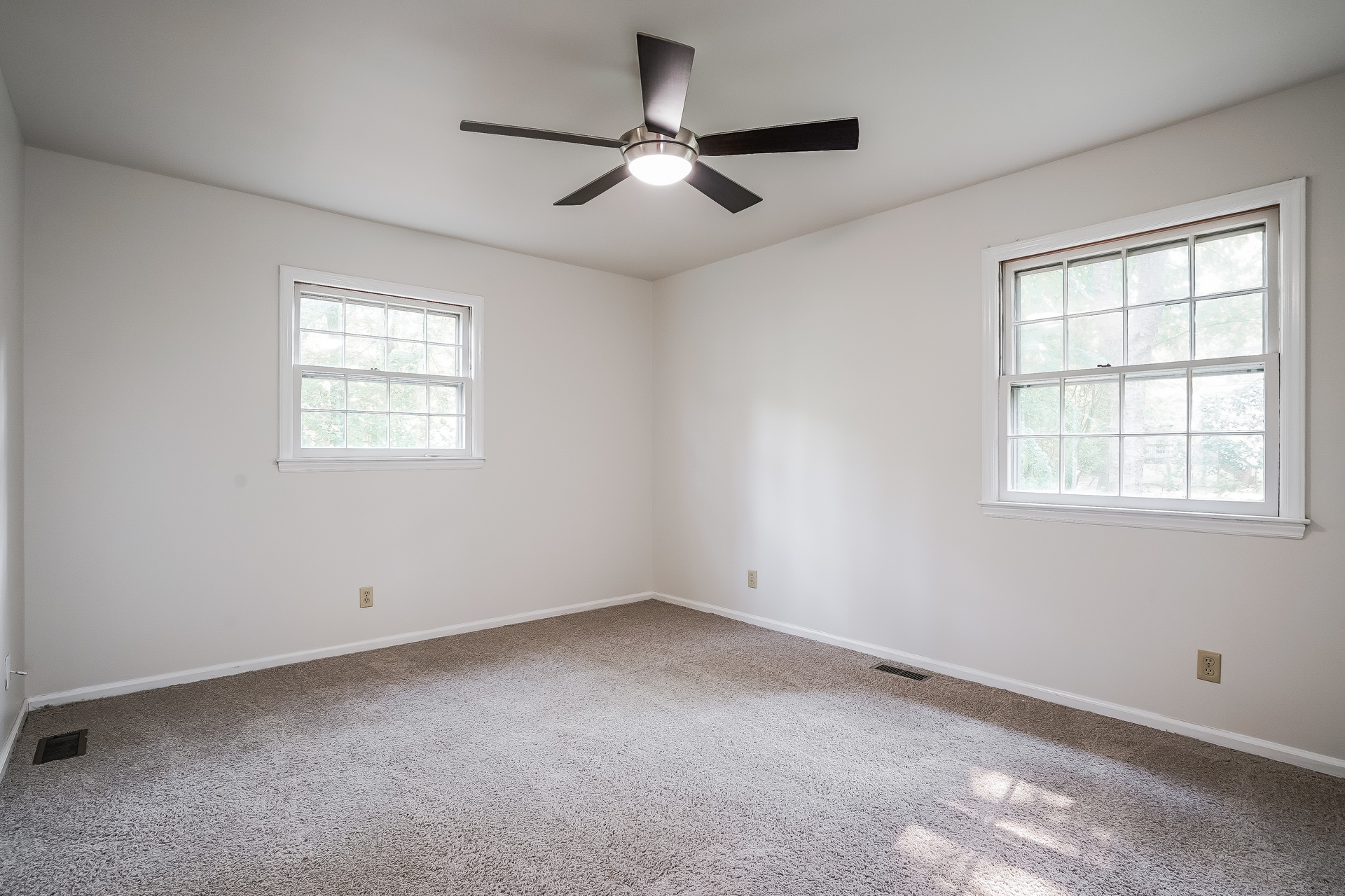 Photo 4 of 22 of 1531 Hamlett Dr, Henderson, NC