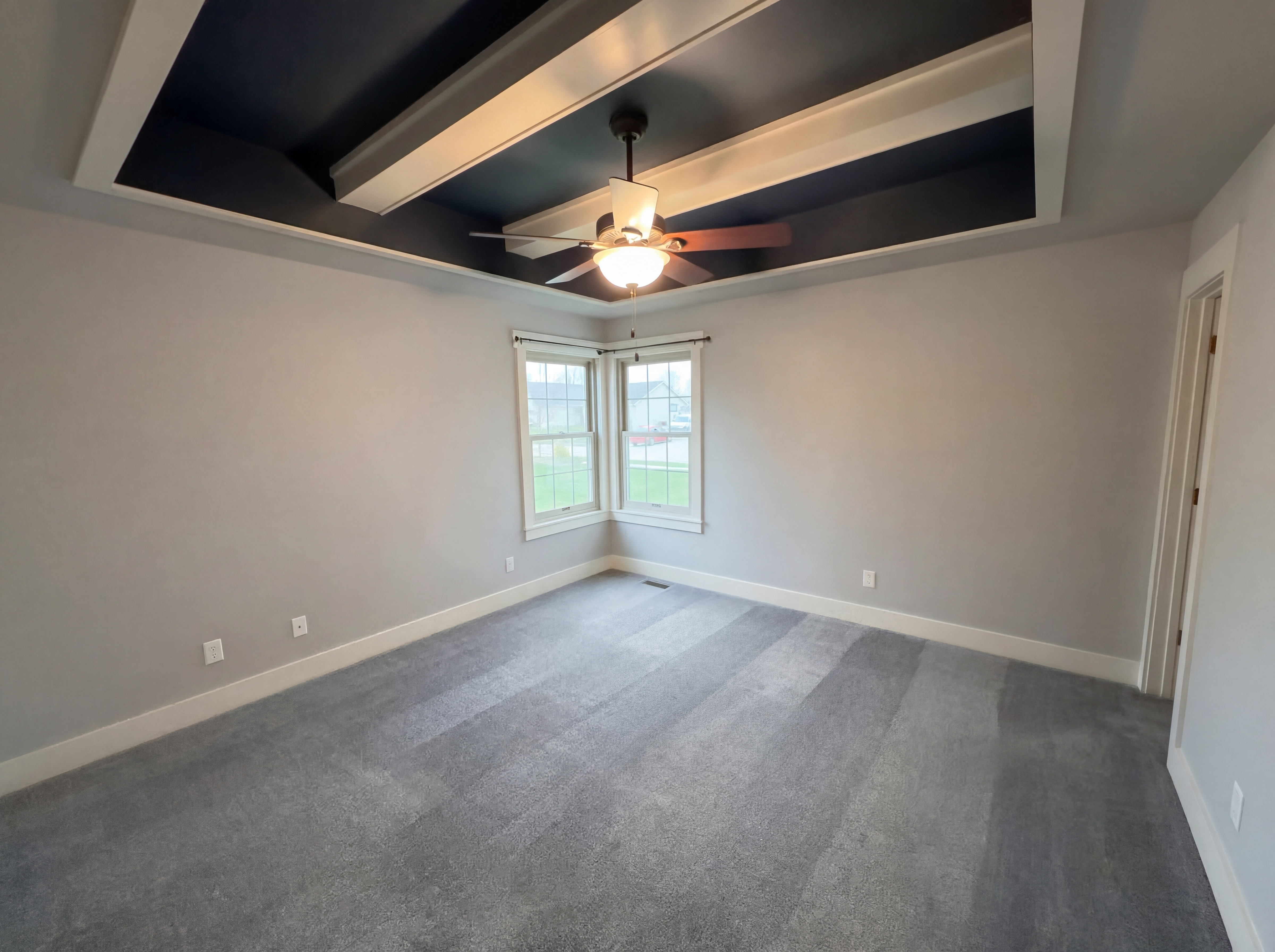 Photo 17 of 24 of 119 Albany Manor Dr, Wentzville, MO