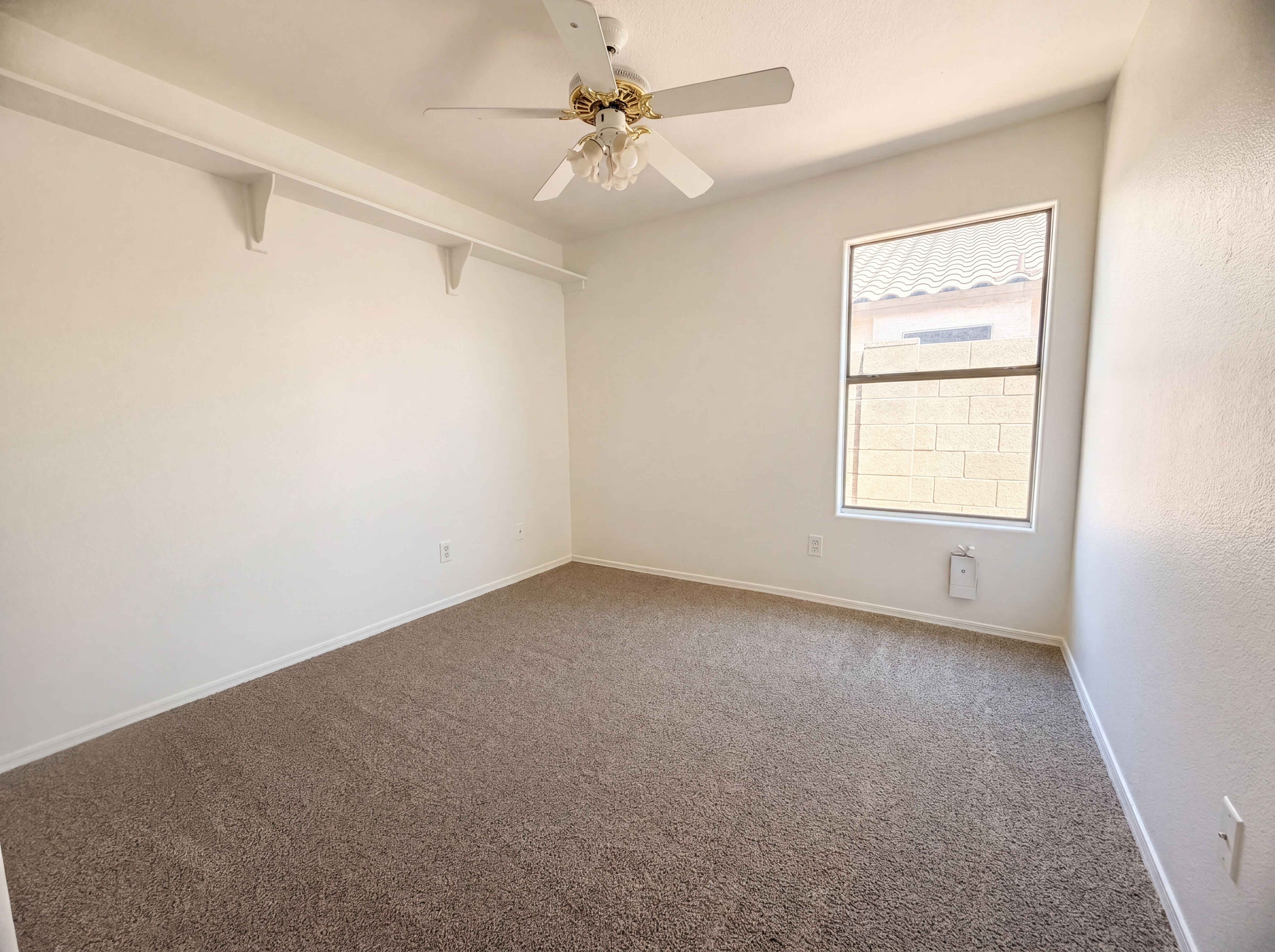 Photo 11 of 17 of 9710 E Obispo Ave, Mesa, AZ
