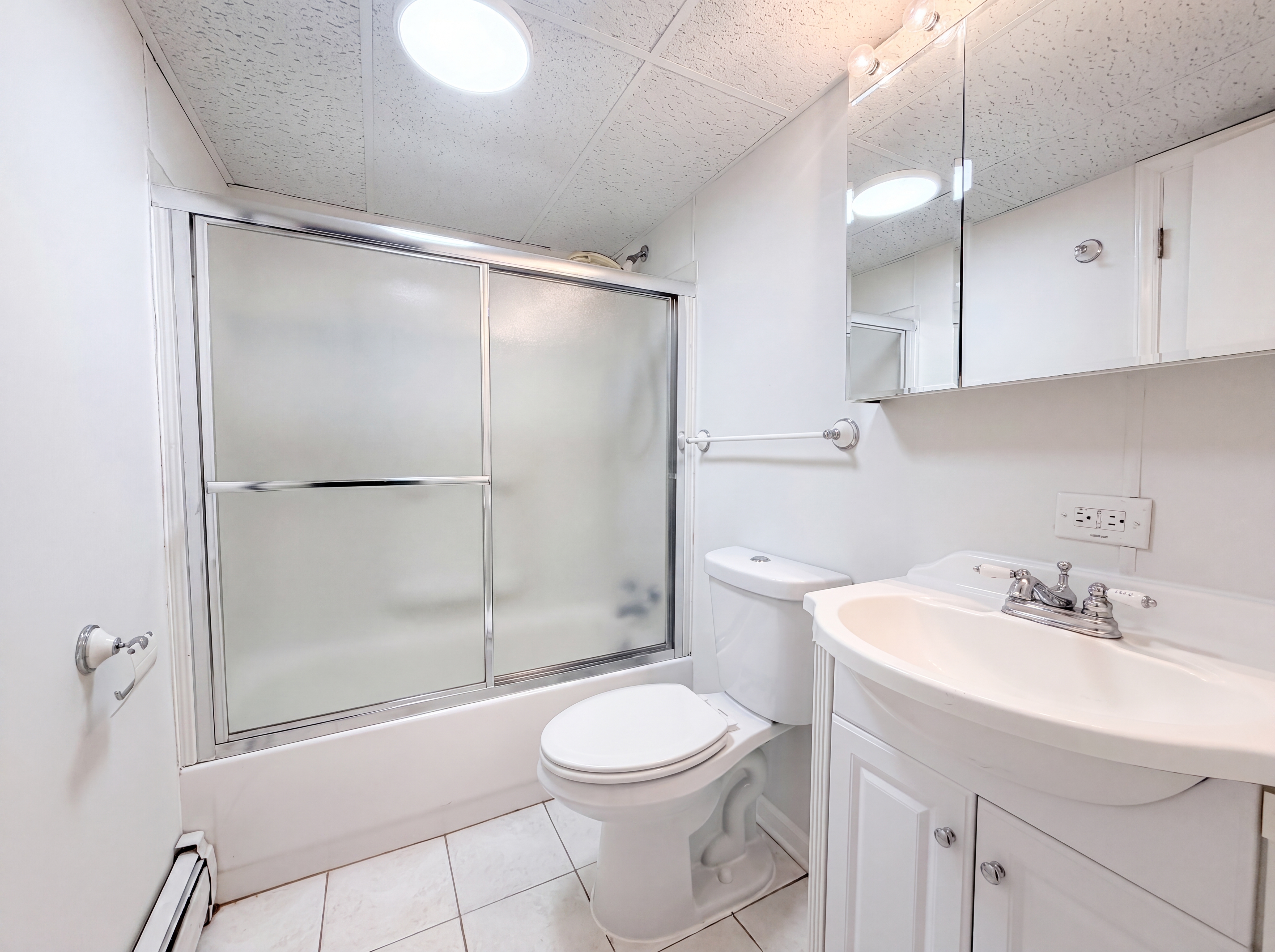 Photo 12 of 21 of 1580 W Cloaninger Ave, Statesville, NC