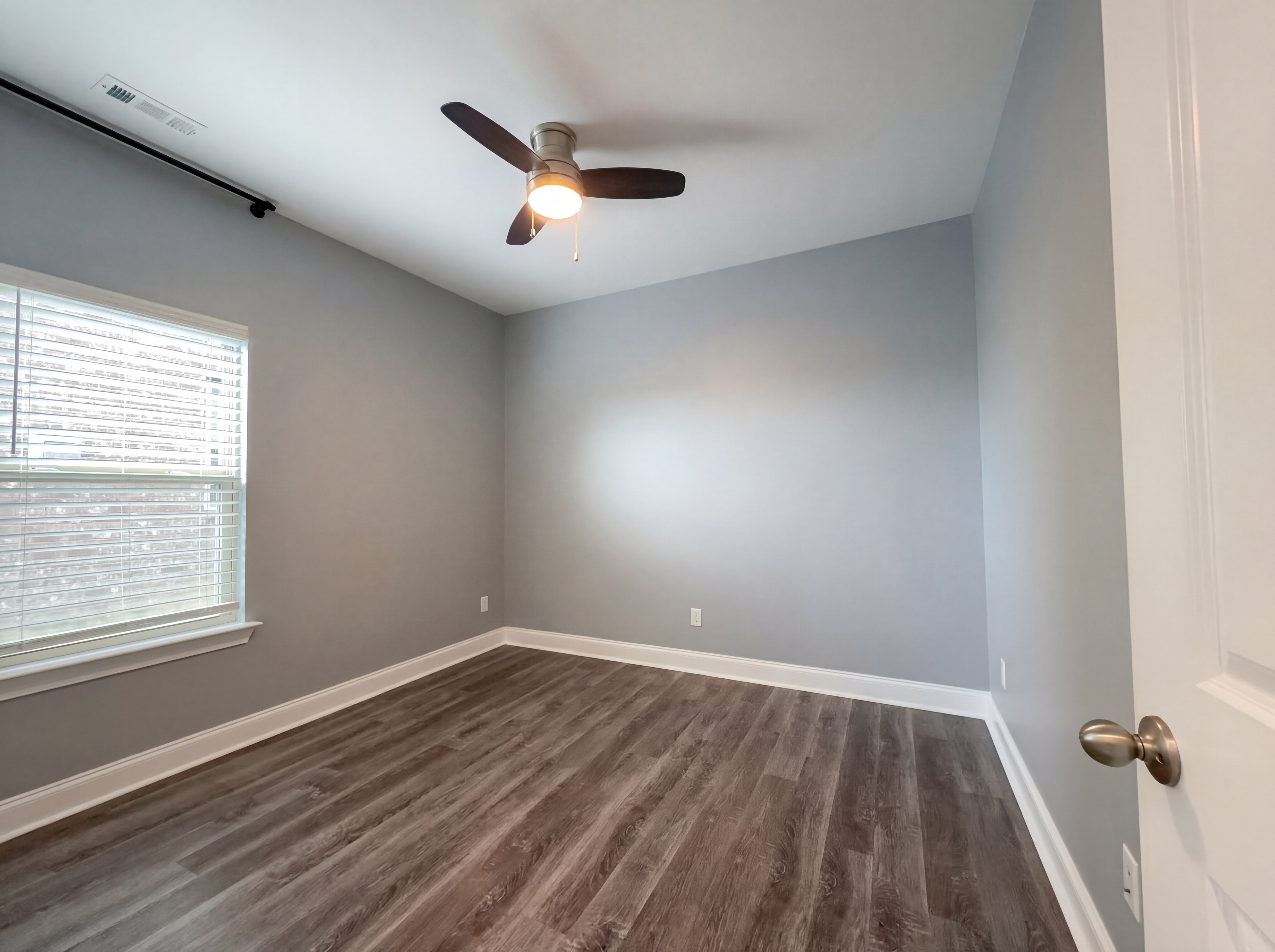 Photo 13 of 17 of 309 Cedar Glade Ct, Lebanon, TN