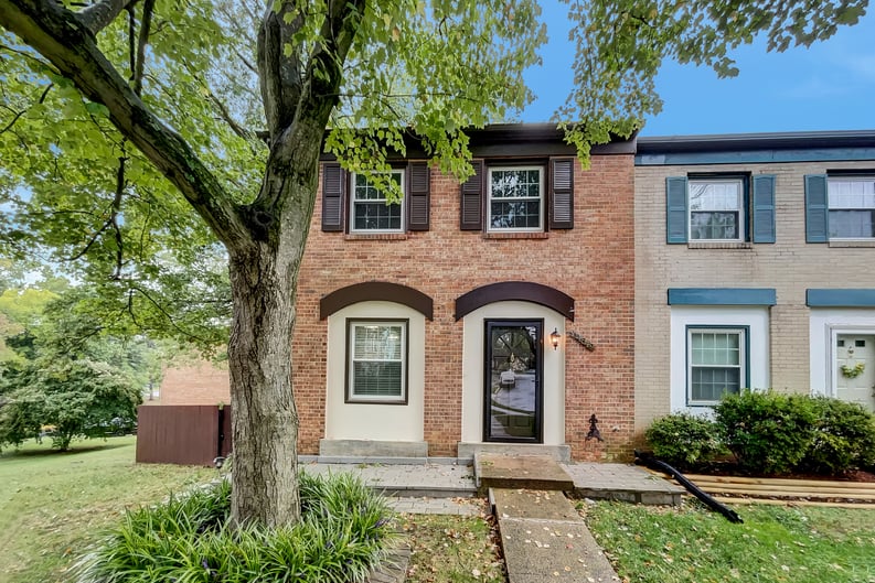 Property photo 2 of 14849 Leicester Ct