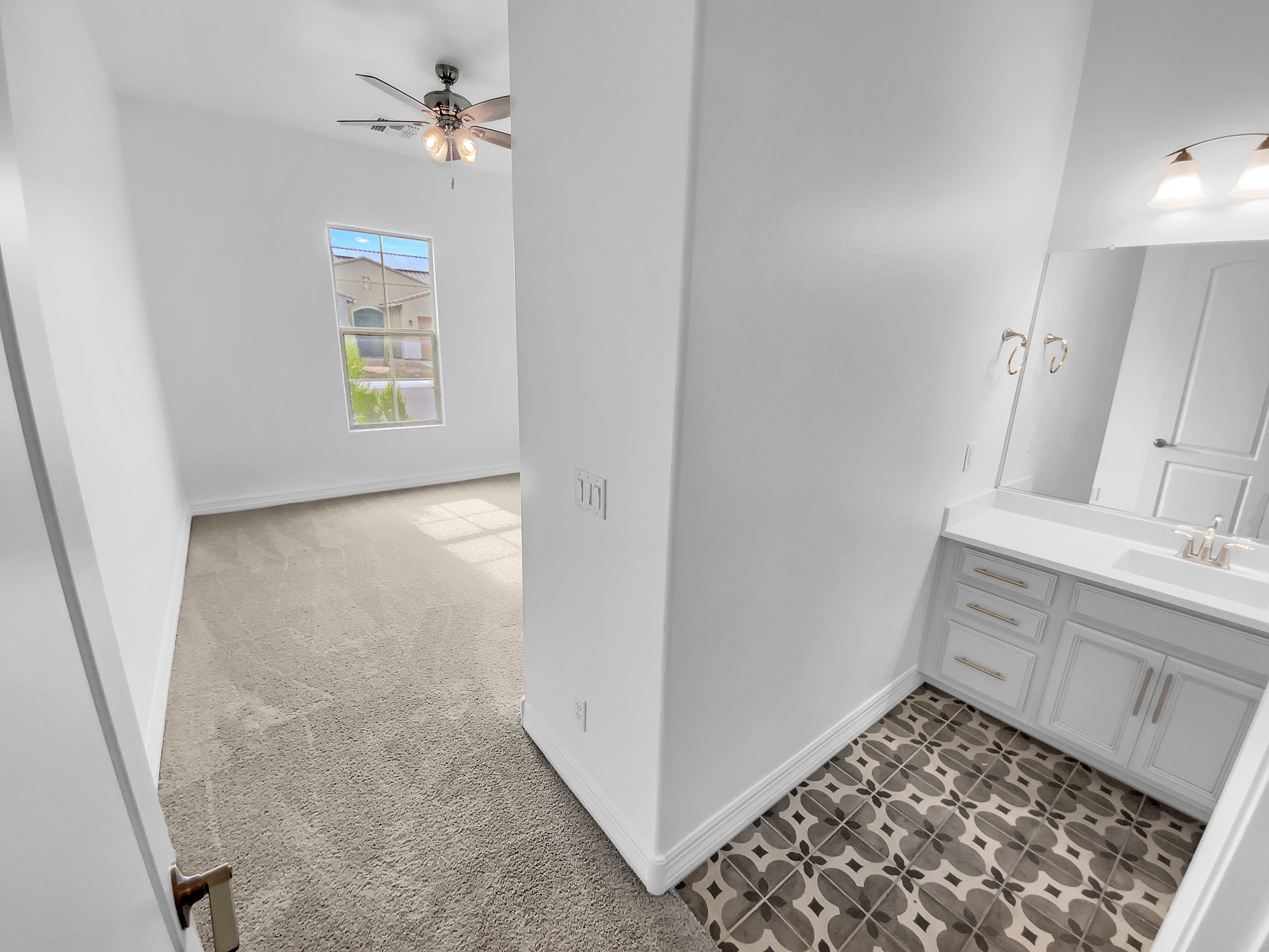 Photo 11 of 27 of 12858 W Pasaro Dr, Peoria, AZ