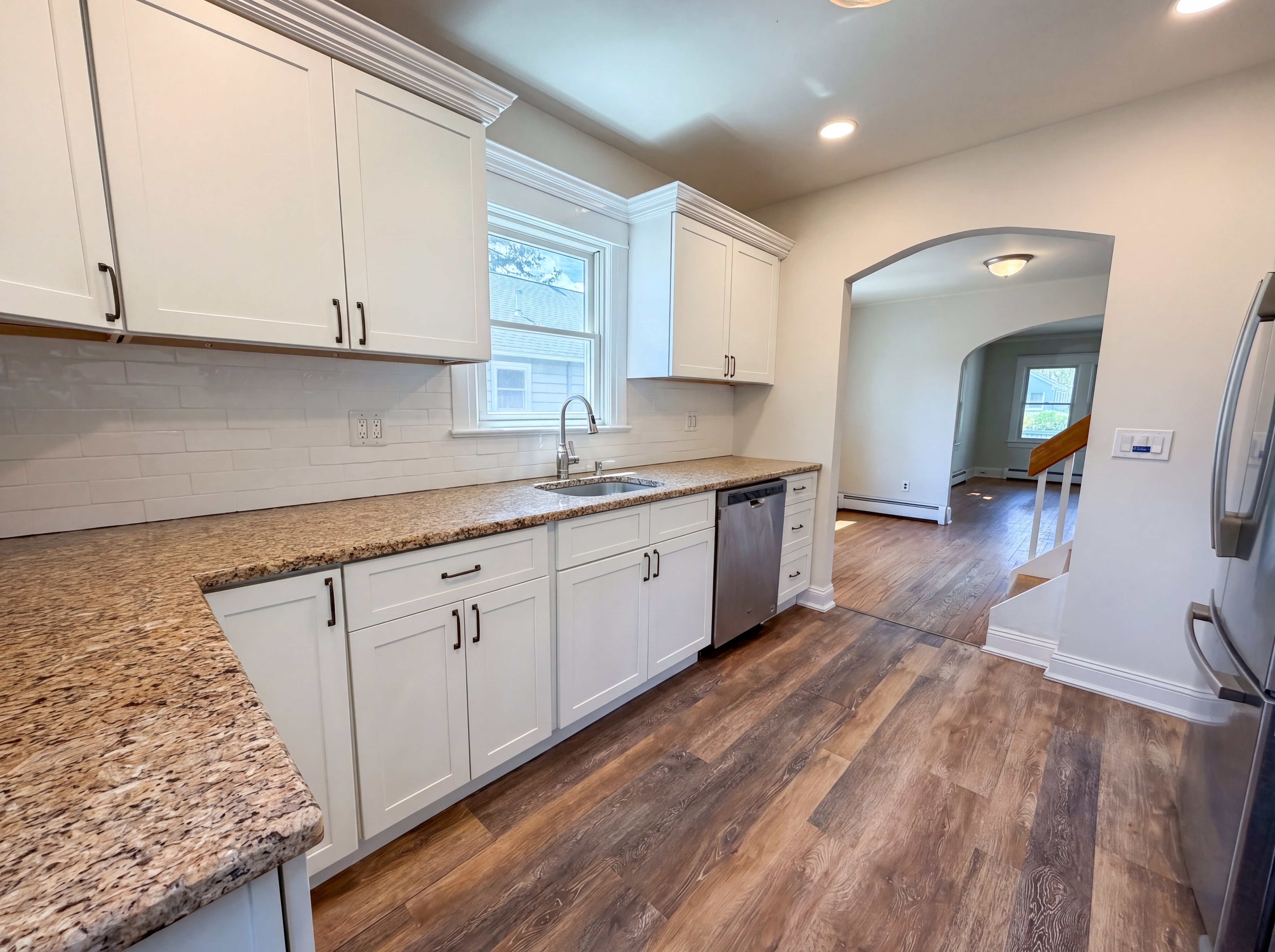 Photo 11 of 26 of 43 Highland Ave, Patchogue, NY