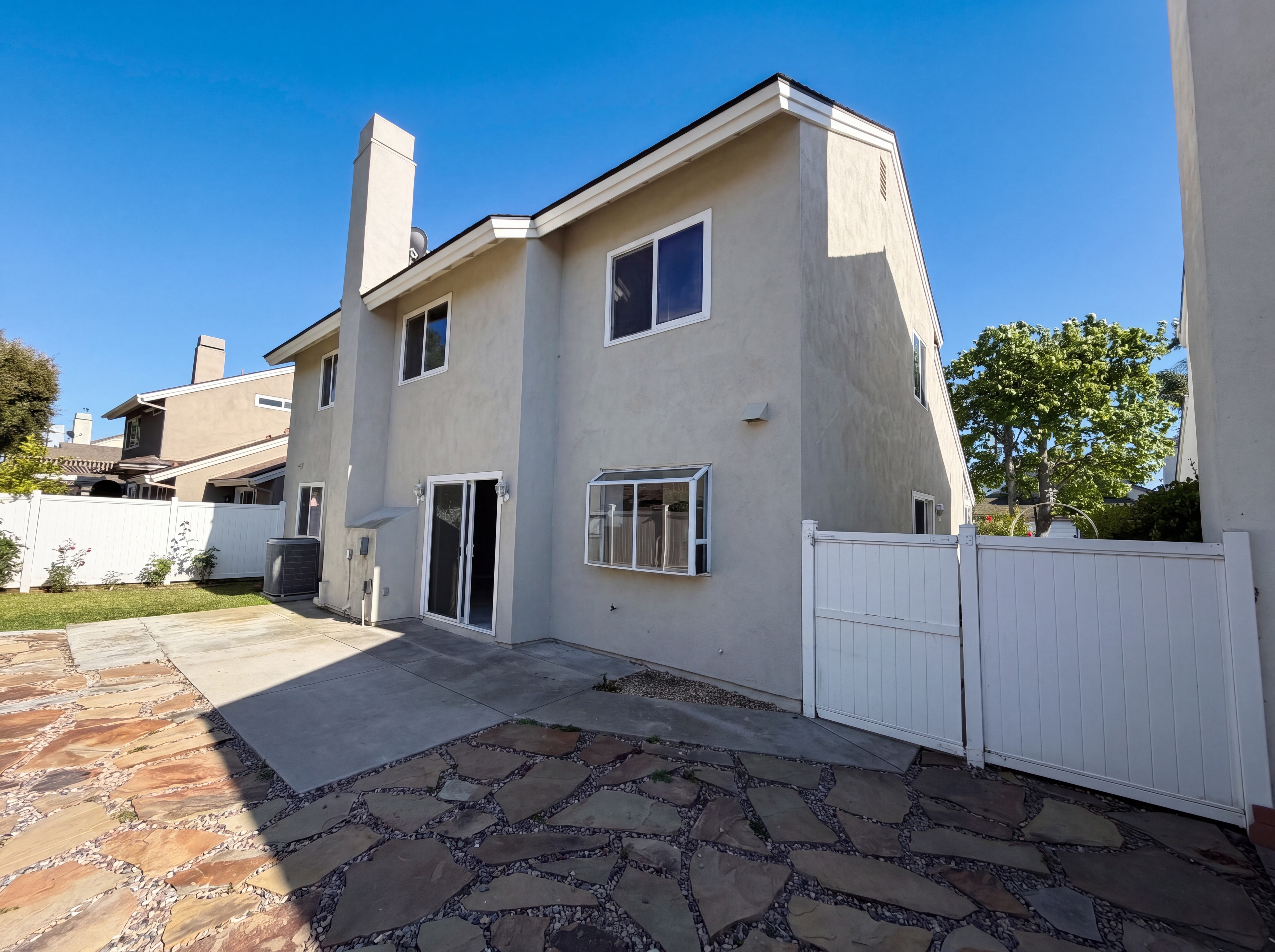 Photo 5 of 25 of 28011 Virginia, Mission Viejo, CA