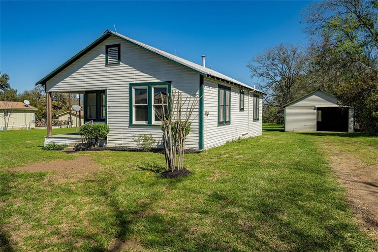 611 N State Highway 237, Round Top, TX 78954 Opendoor