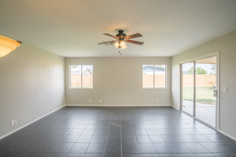 Photo 10 of 22 - 5732 W Michelle Dr, Glendale, AZ 85308