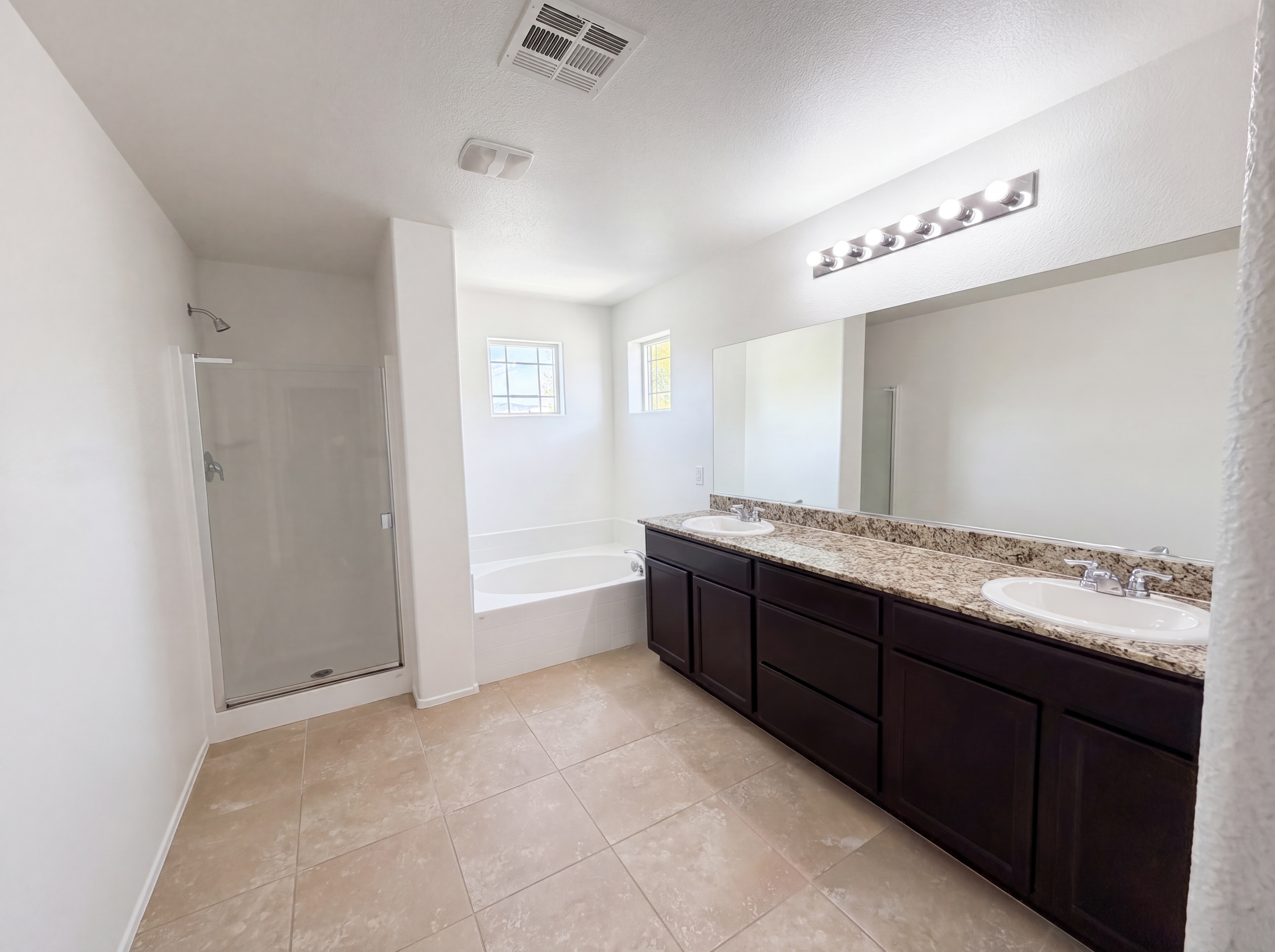 Photo 6 of 52 of 4036 White Opal St, Las Vegas, NV