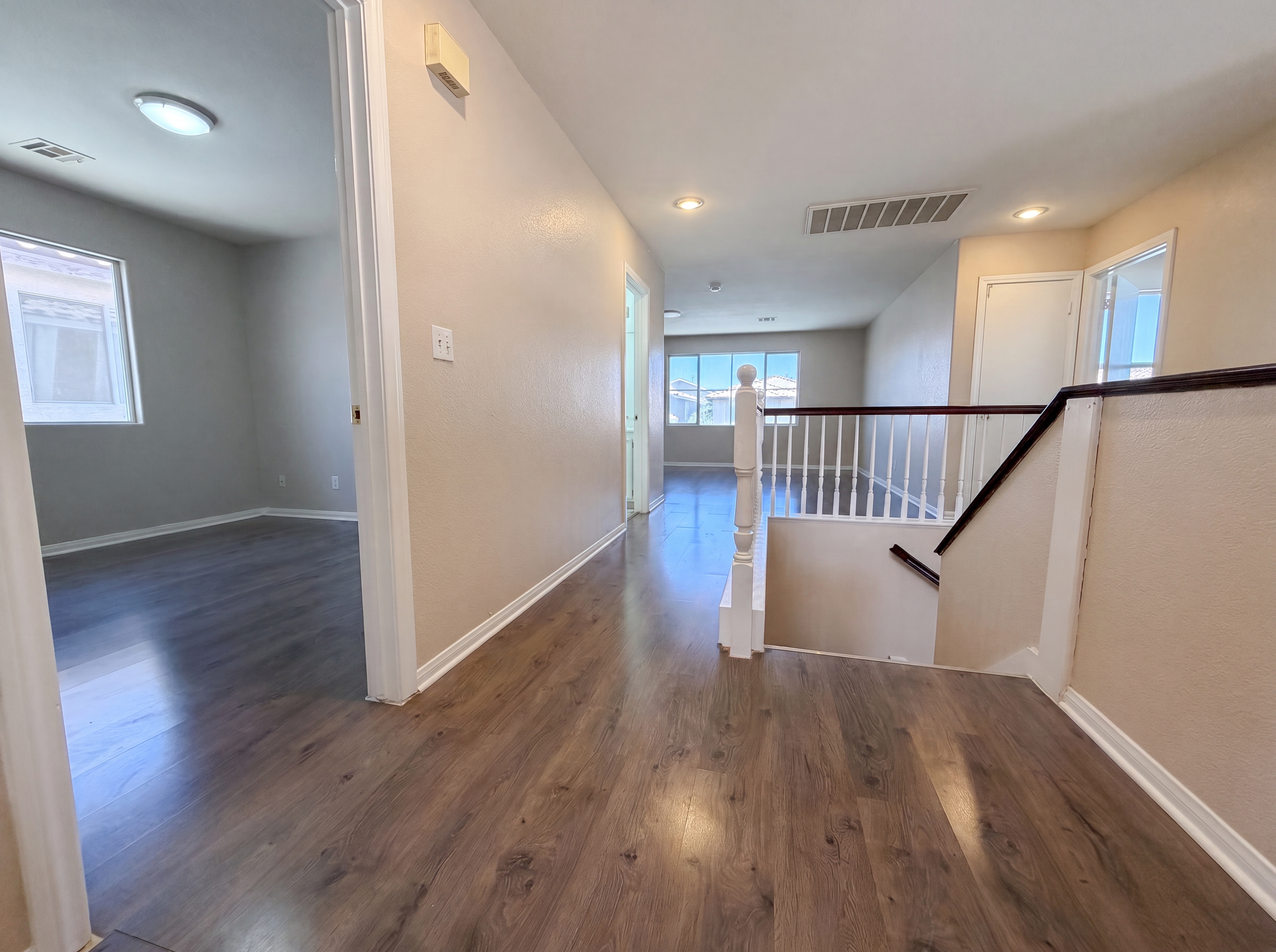 Photo 11 of 27 of 9515 Windborne Ave, Las Vegas, NV