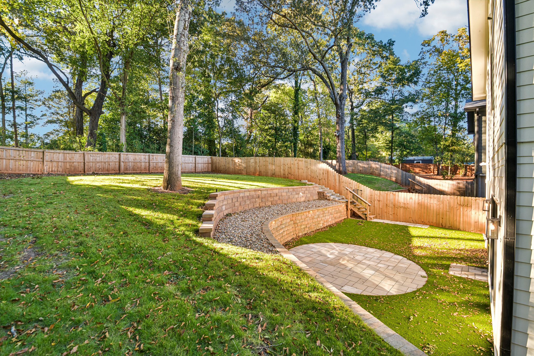 Photo 28 of 30 of 2073 Candler Road SE, Atlanta, GA