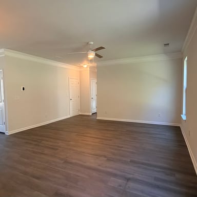 Property photo 3 of 3807 Ernie Dr