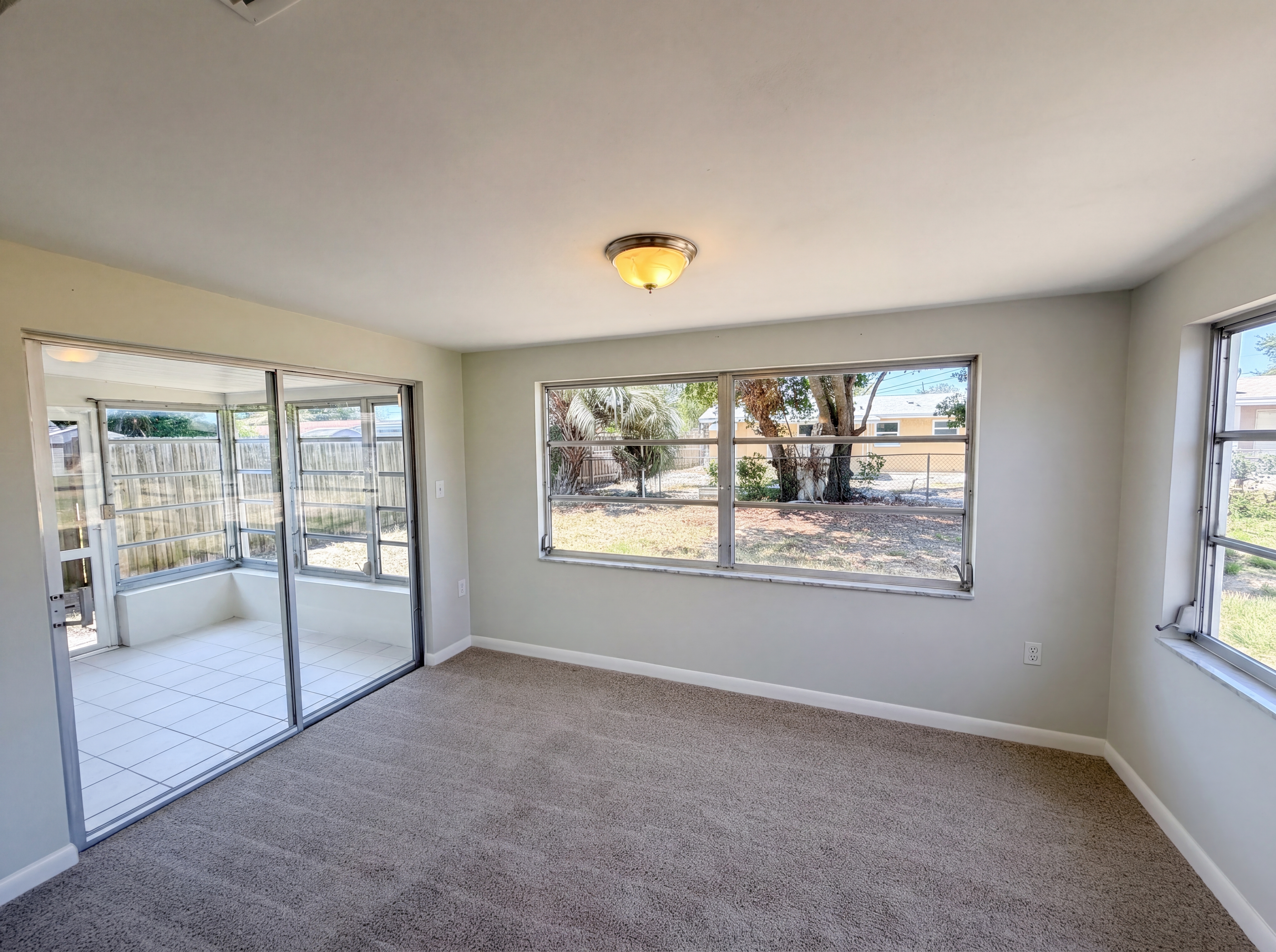 Photo 18 of 26 of 3523 Berkshire St, New Port Richey, FL