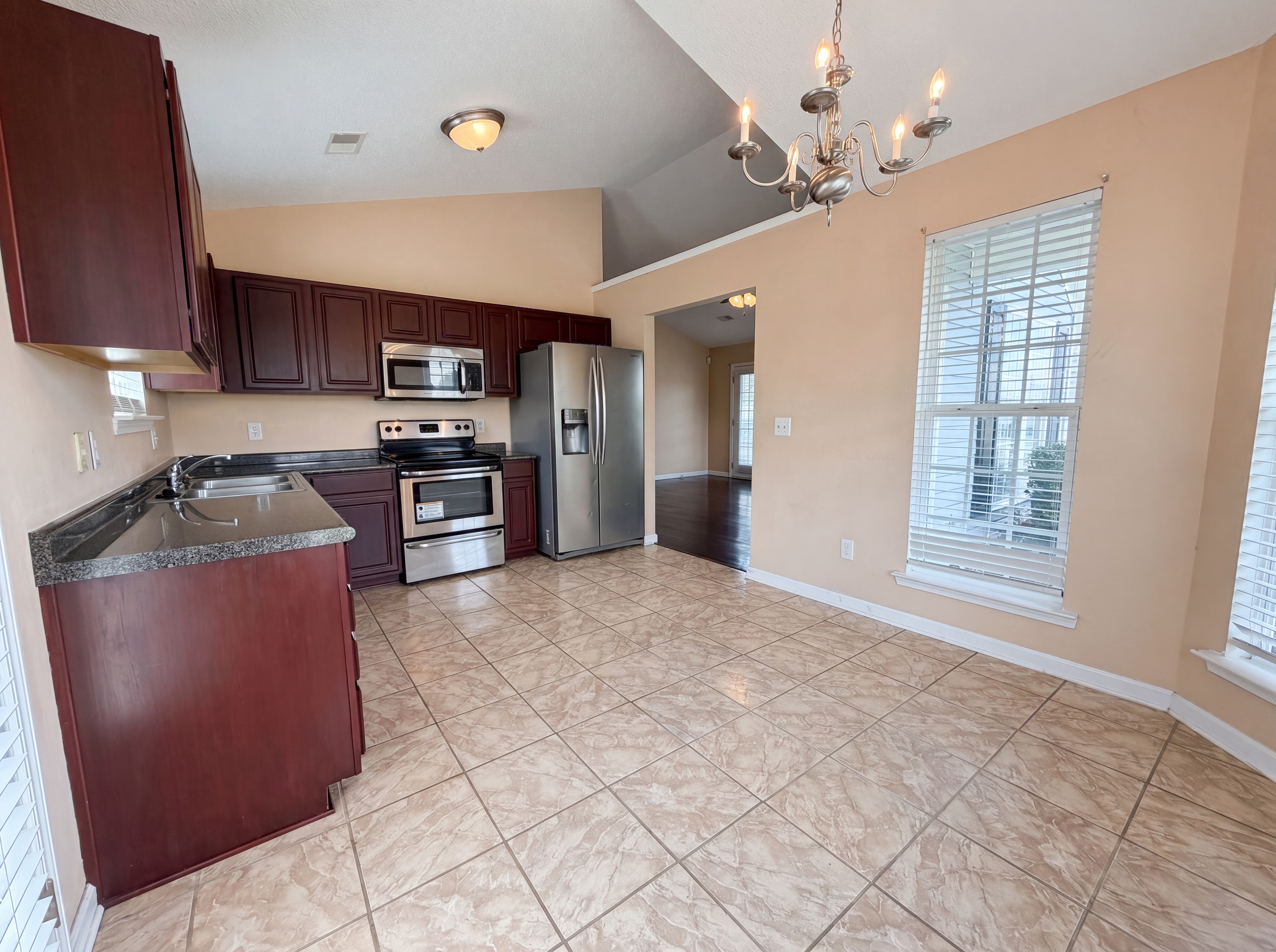 Photo 11 of 16 of 316 Legend Oaks Dr, Columbia, SC