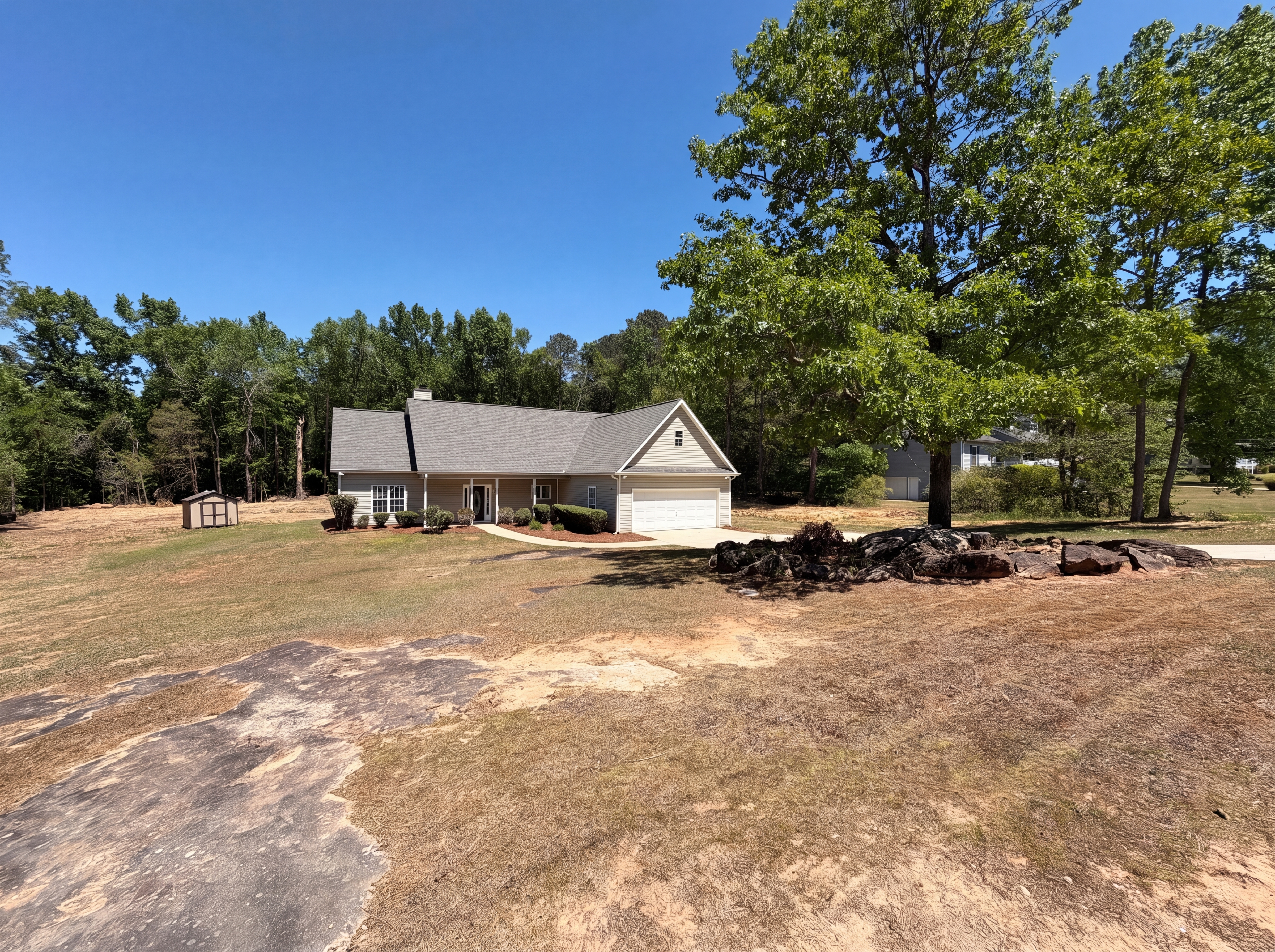 Photo 23 of 26 of 130 White Acres Dr, Stockbridge, GA