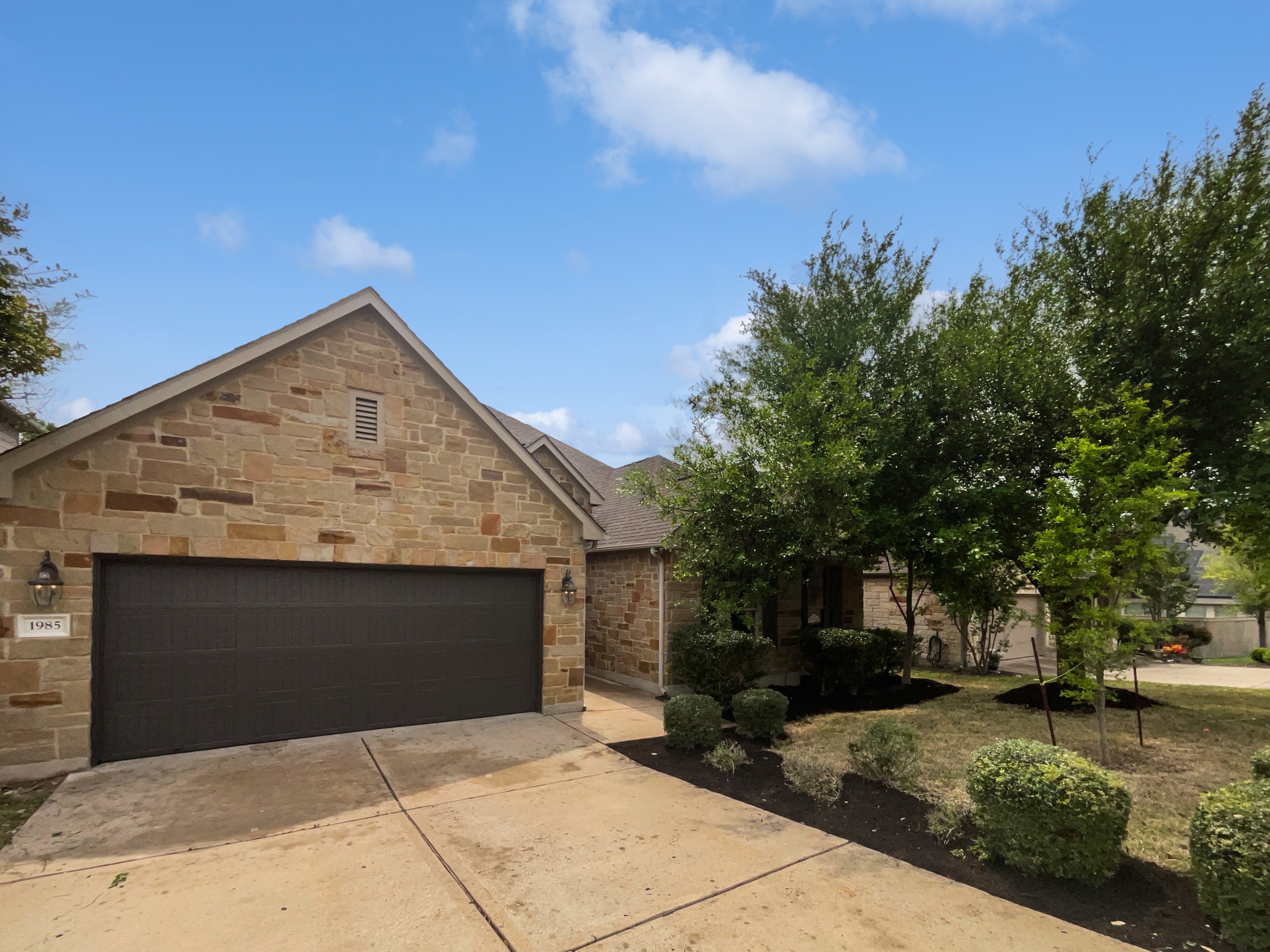 Photo 20 of 21 of 1985 Canyon Sage Path, Round Rock, TX