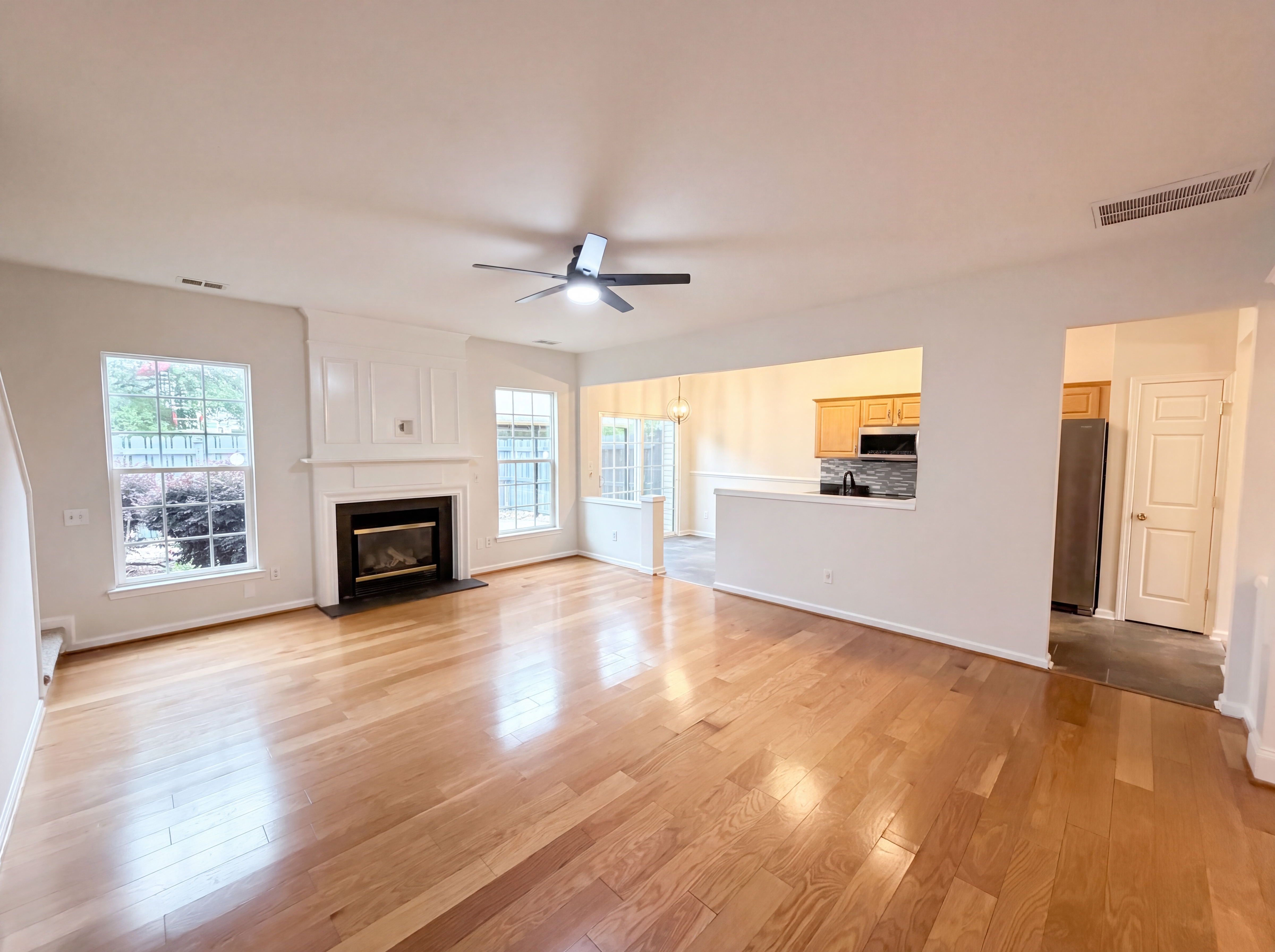 Photo 7 of 19 of 11747 Huxley Rd, Charlotte, NC