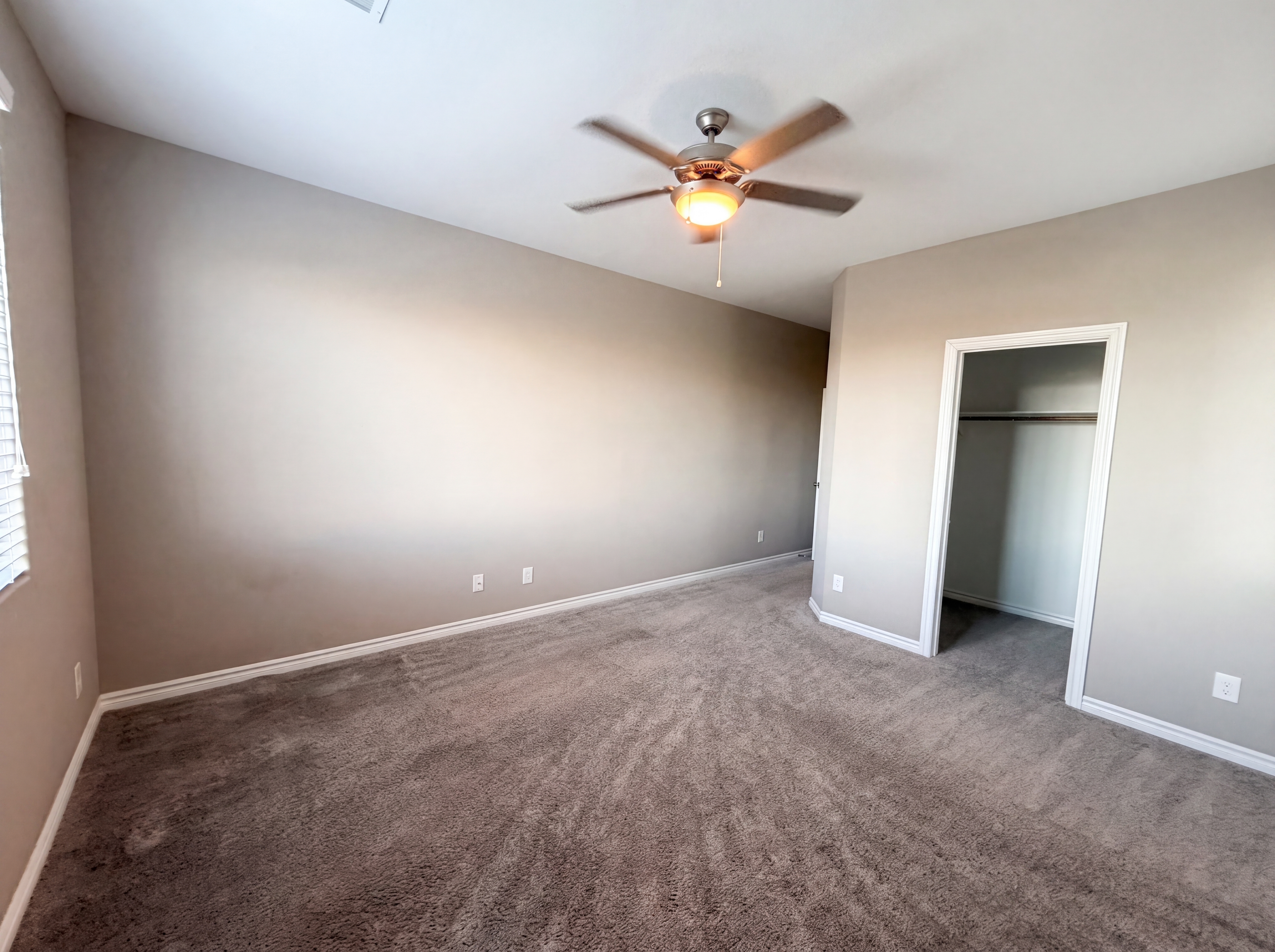 Photo 29 of 56 of 1418 Dire Wolf Ave, North Las Vegas, NV